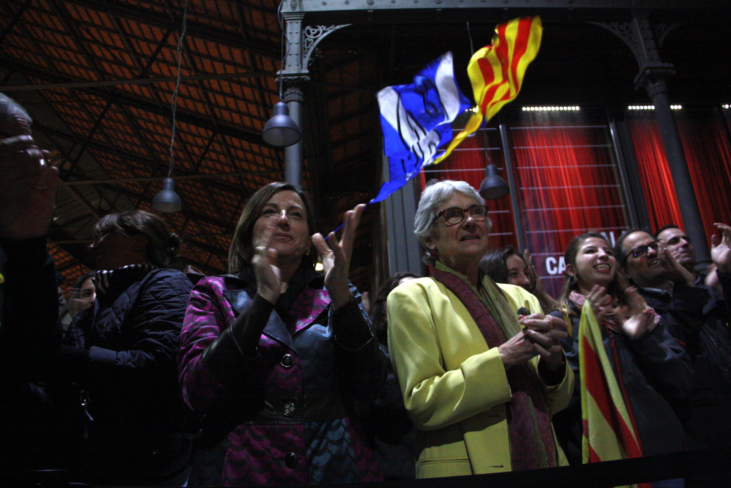 Carme Forcadell y Muriel Casals, la noche del 9-N/ACN