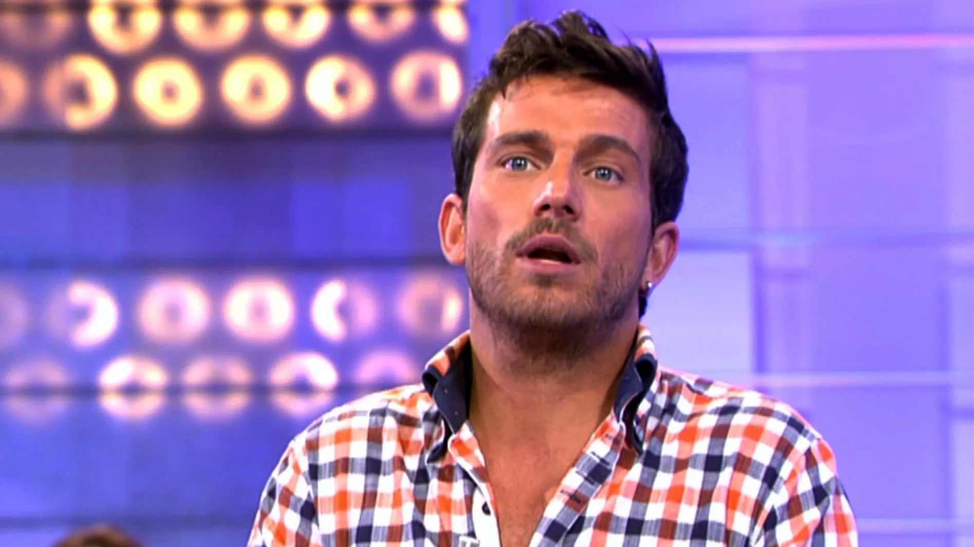 Arturo Requejo va protagonista de moltes hores de televisió - Telecinco