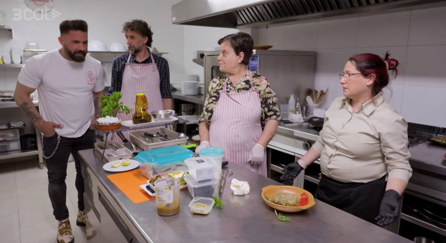 Crits a la cuina de la restauradora més polèmica - TV3