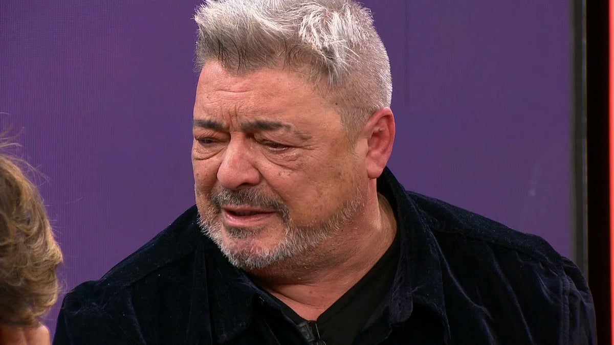 Antonio Canales plora per les acusacions de la propietària del seu pis - Antena 3