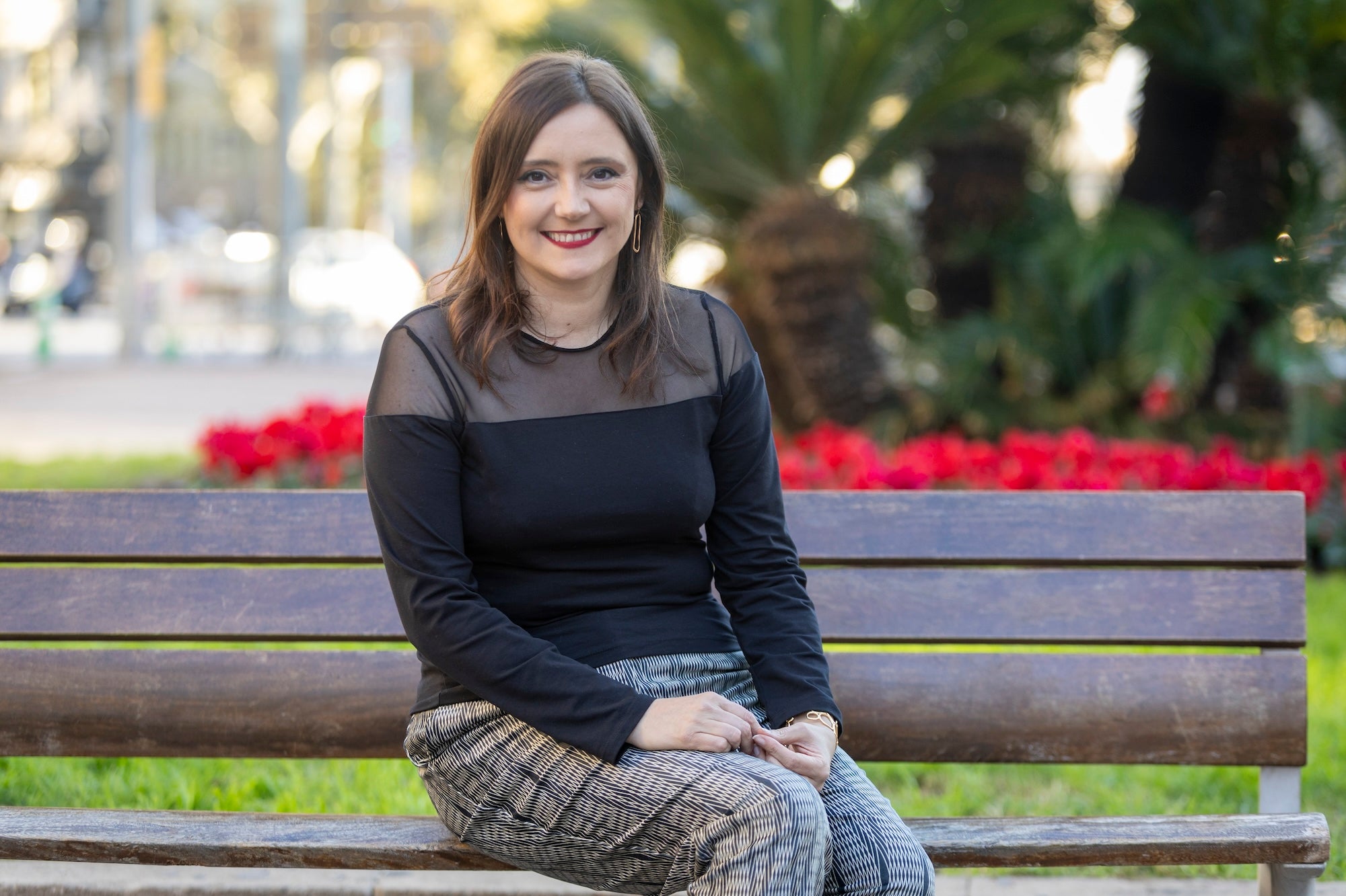 La escritora Eva Comas-Arnal, autora de 'Mercè i Joan', Premi Proa de Novela / Xavi Hurtado