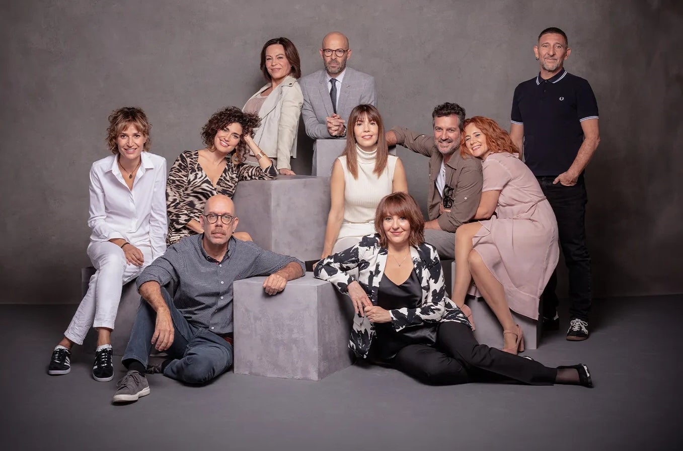 La colla de la sèrie que triomfa a TV3 'Com si fos ahir' | 3Cat