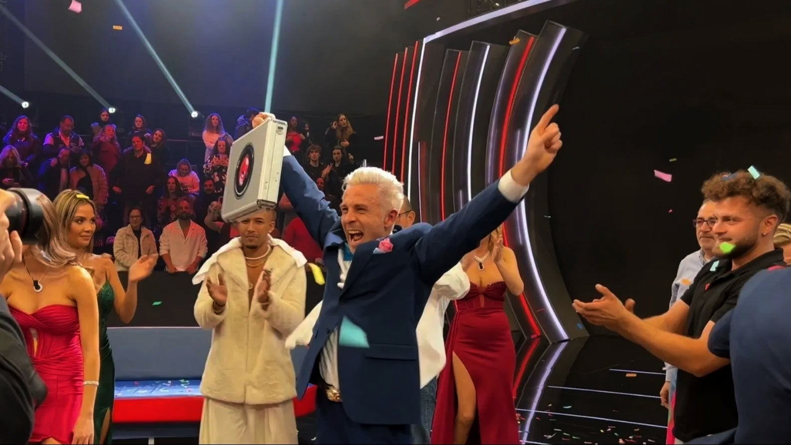 Pocs s'esperaven que Juan s'endugués el premi de Gran Hermano - Telecinco