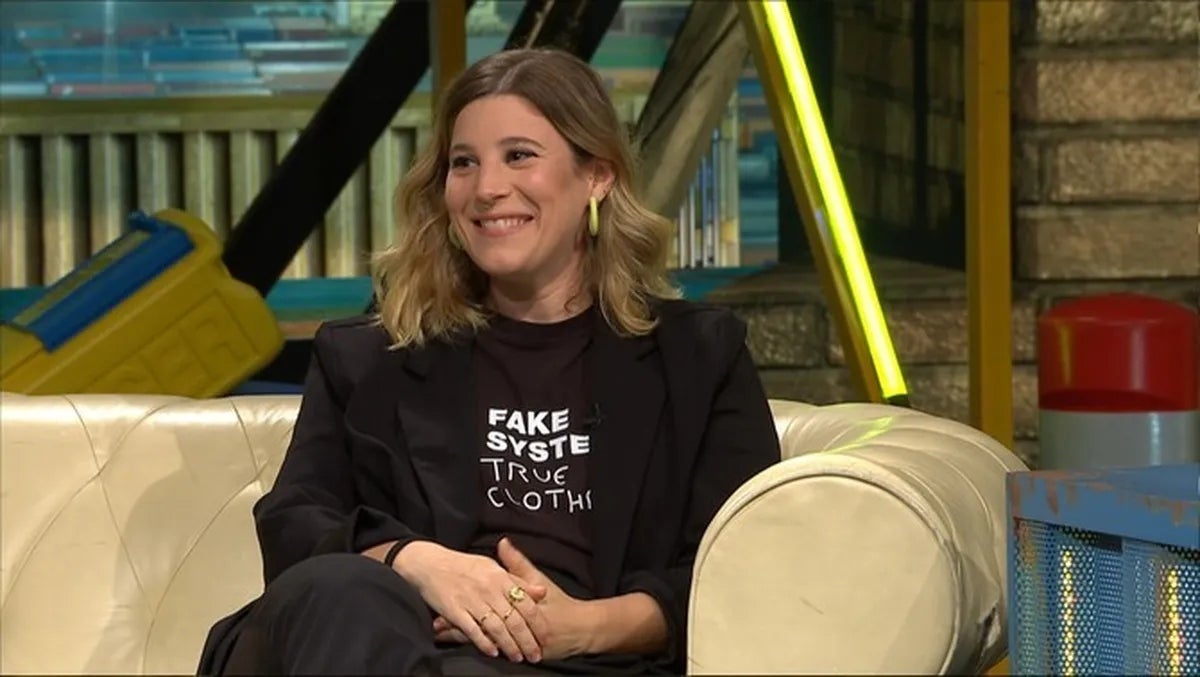 Ángela Cervantes intepreta l'Anna a Com si fos ahir | 3Cat