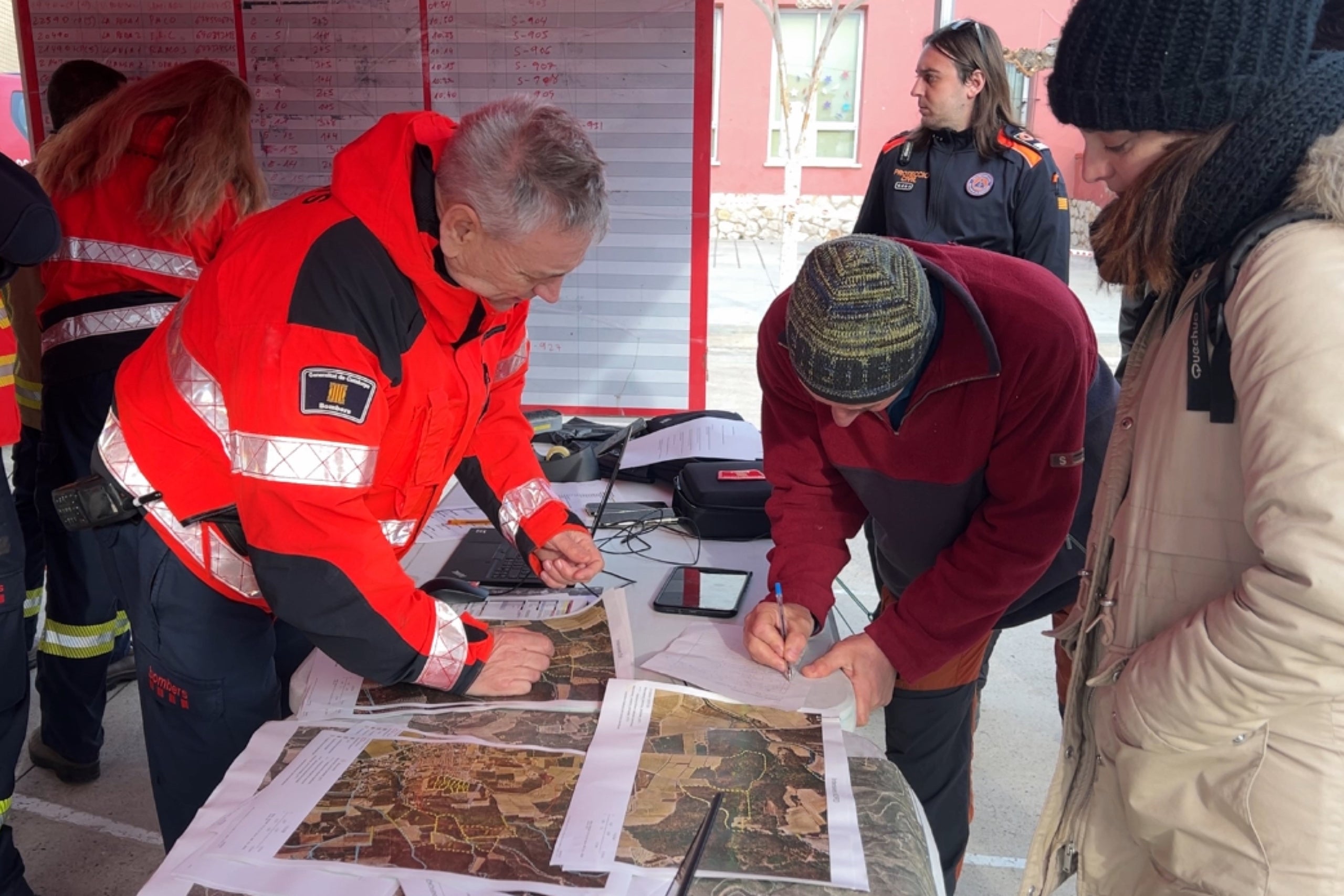 Voluntaris en el dispositiu de recerca de la dona de 83 anys desapareguda a l'Empordà / ACN