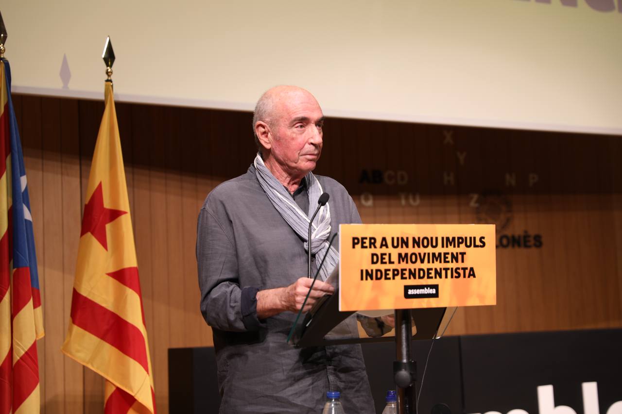 El president de l'Assemblea Nacional Catalana, Lluís Llach, a l'acte polític a l'Ateneu Barcelonès / ANC