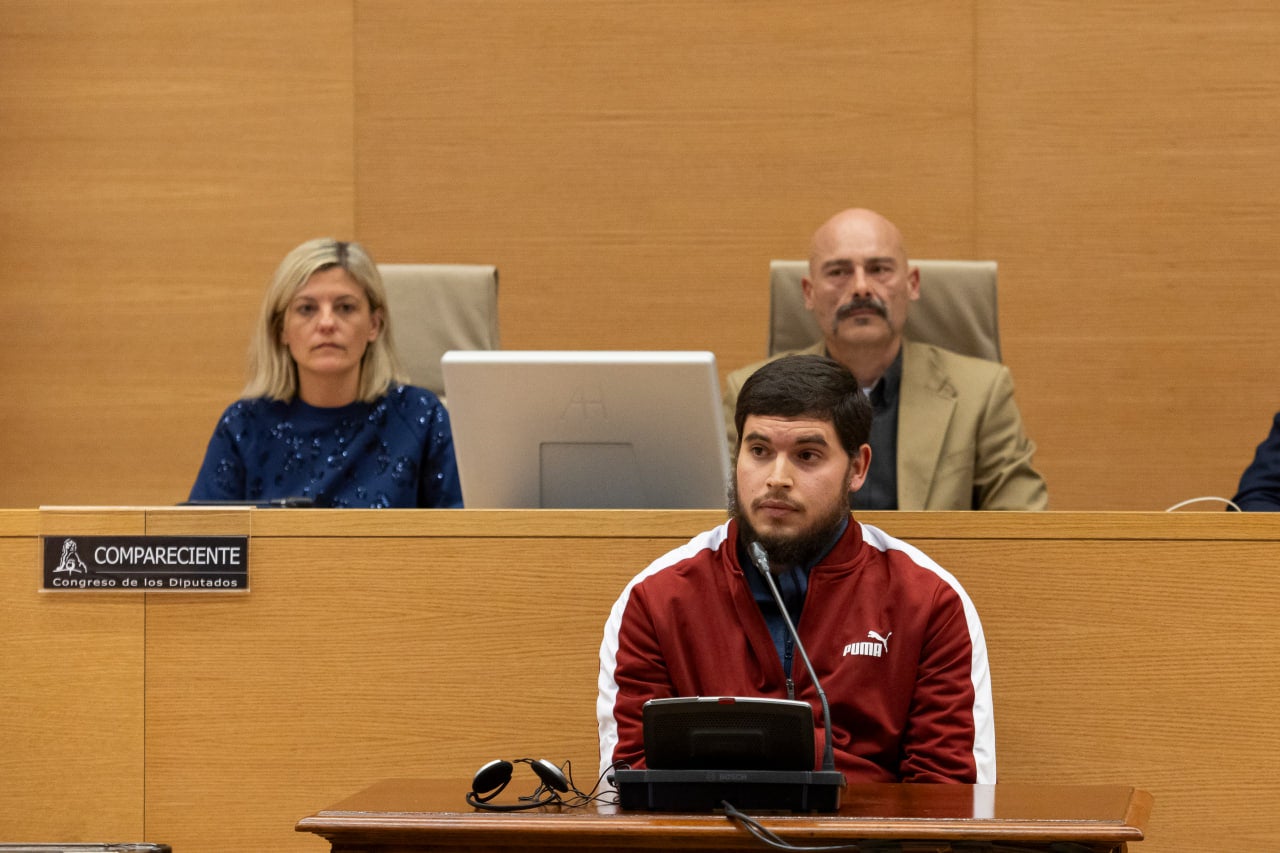 Mohamed Houli, en la seva compareixença al congrés/Congreso
