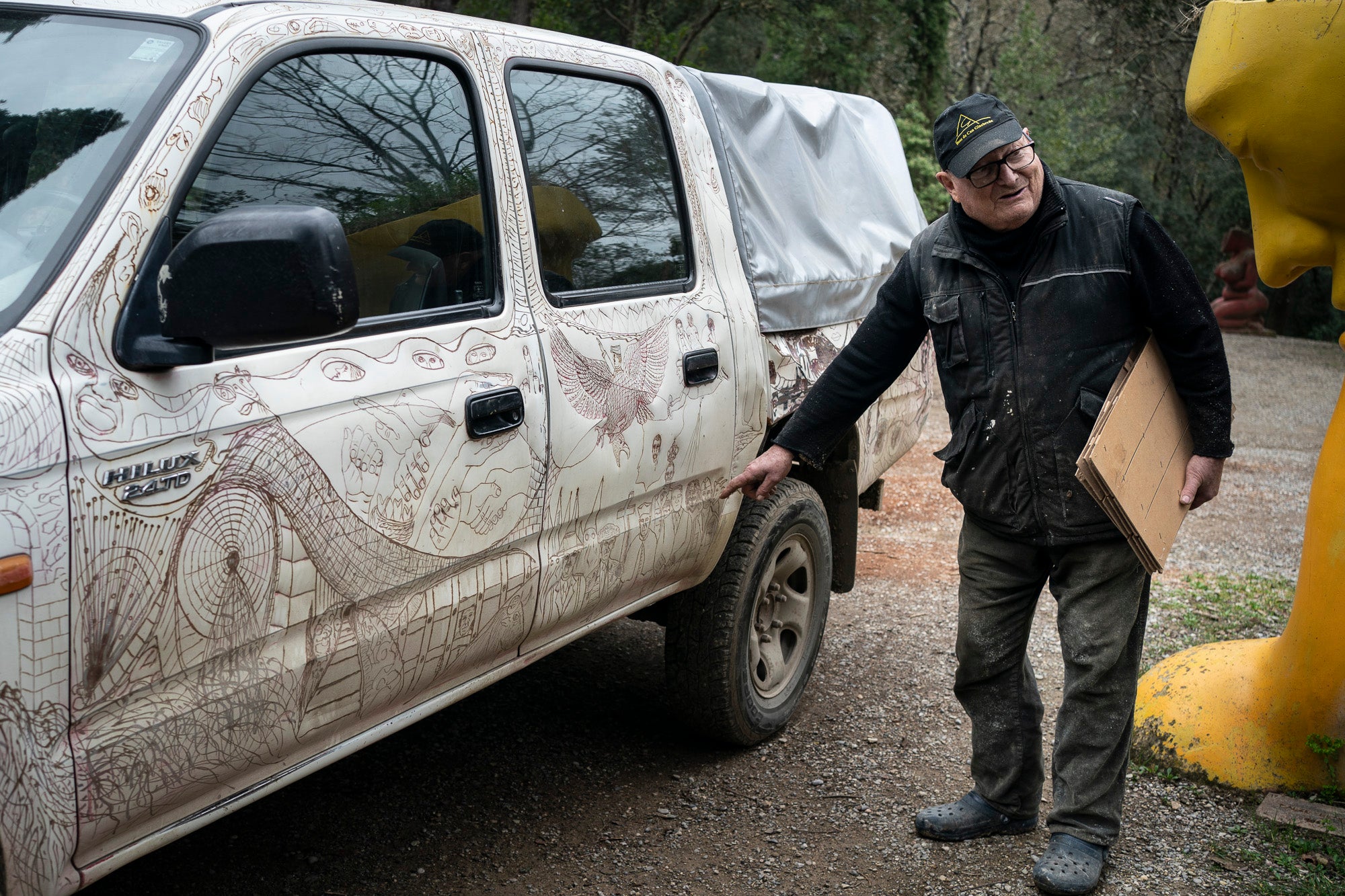 Xico Cabanyes, escultor, la major part de la seva producció es troba escampada al Bosc de Can Ginebreda. Porqueres 21-02-2025 / Mireia Comas