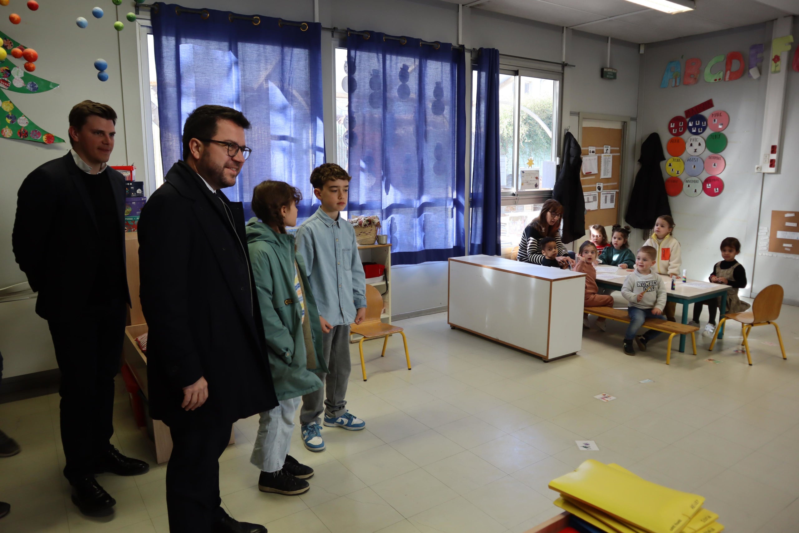 El expresidente de la Generalitat Pere Aragonès visitando La Bressola de Sant Galdric, en Perpiñán
| Oficina del expresidente de la Generalitat Pere Aragonès