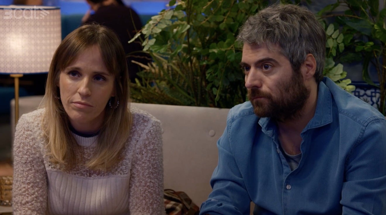 La Marta s'inventa una mentida perquè el Joel no vagi a l'excursió amb el Quique i la Cèlia | 3Cat