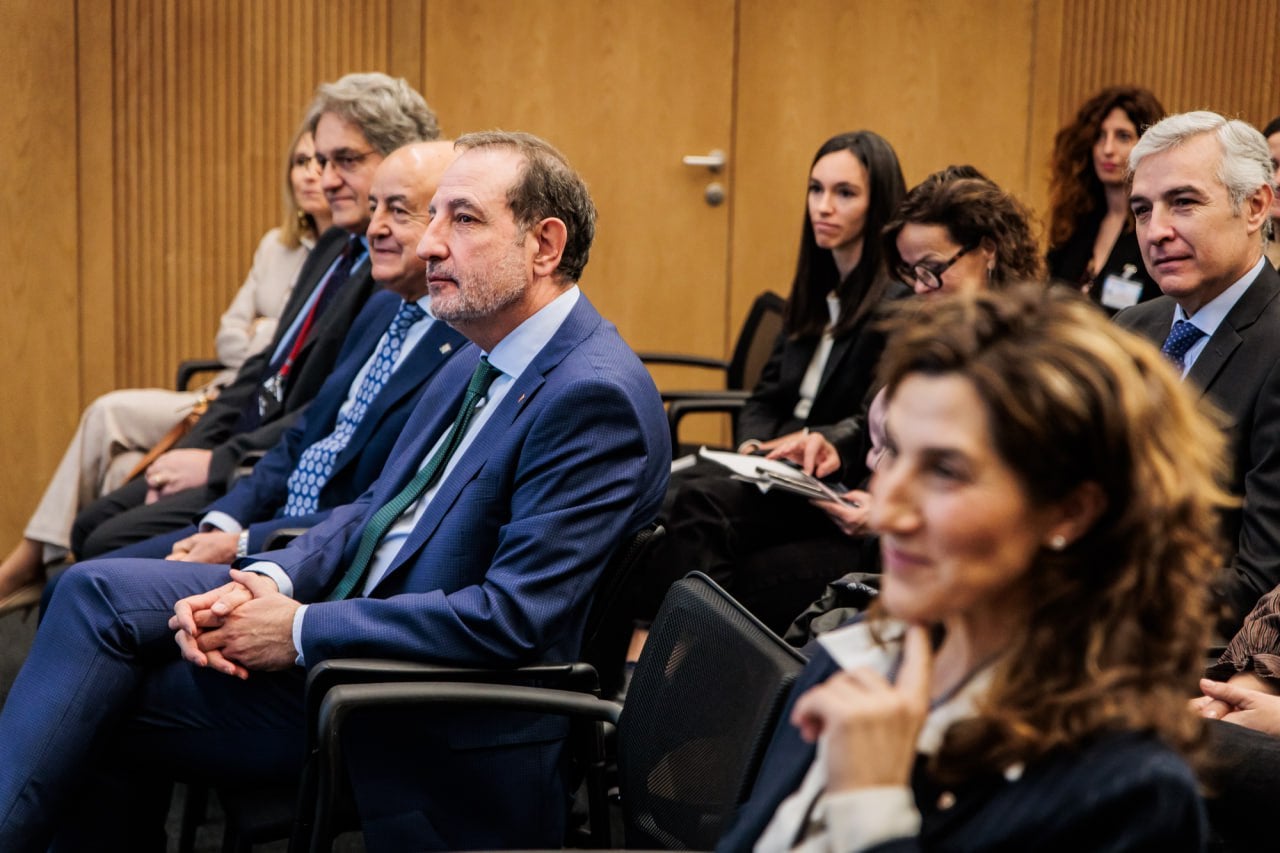 El conseller Ramon Espadaler i el president del TSJC, Jesús Maria Barrientos, en una trobada aquest dijous al departament de Justícia/M.O