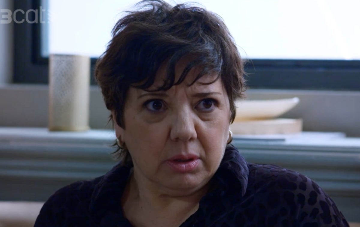 'Com si fos ahir': la Gina i la Lídia reben missatges intimidatoris de l'estafador | 3Cat
