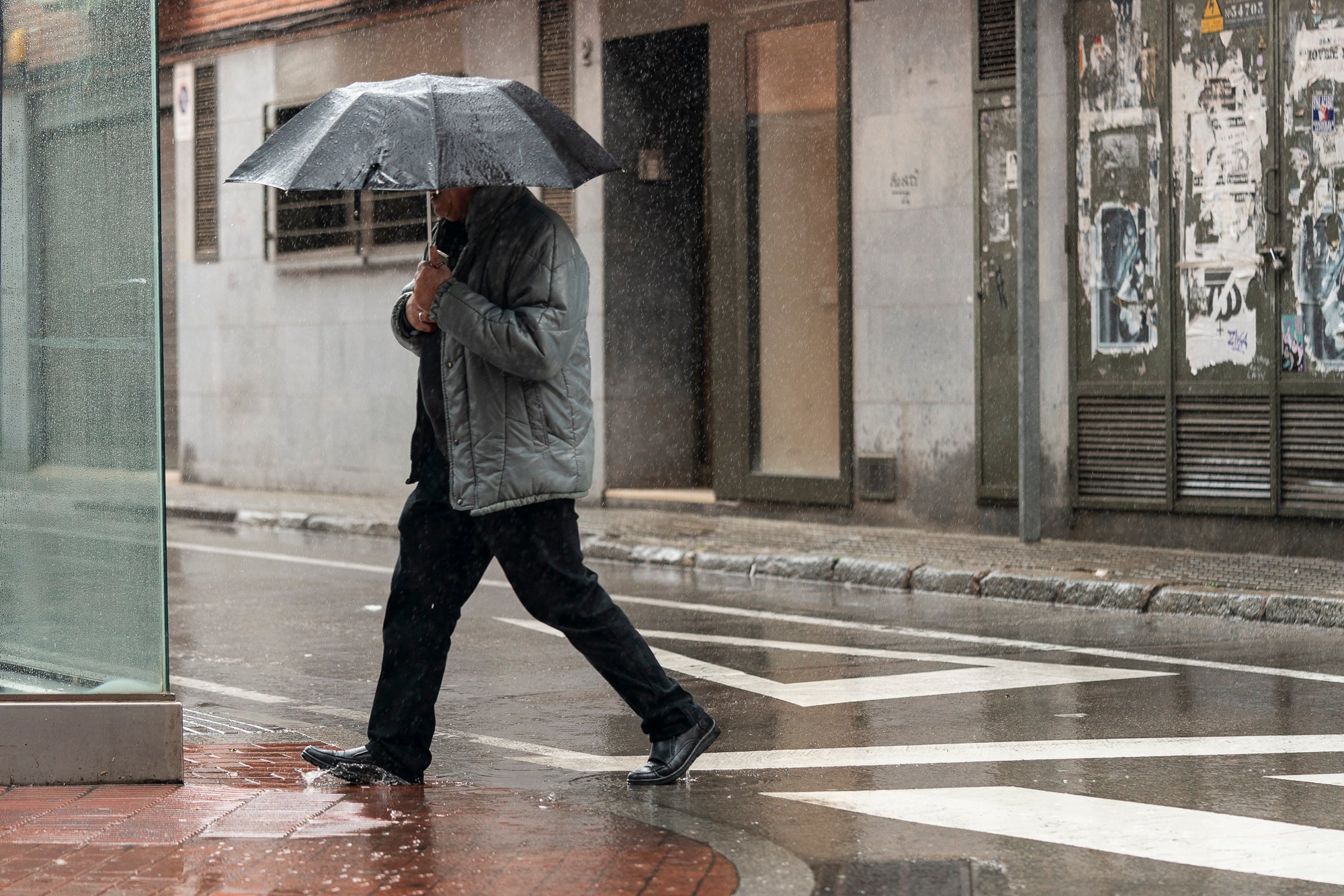 Carrers sota la pluja. 19-03-2025 / Mireia Comas