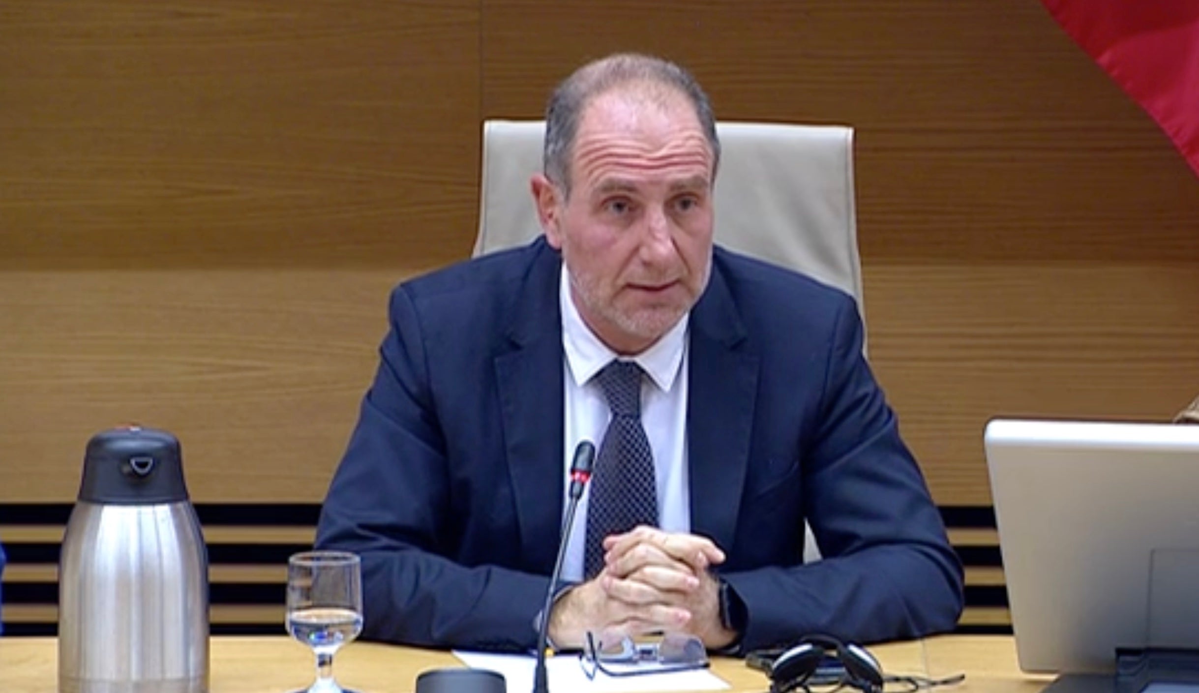 Enric Hernàndez, en la compareixença d'aquest matí al Congrés/Congreso