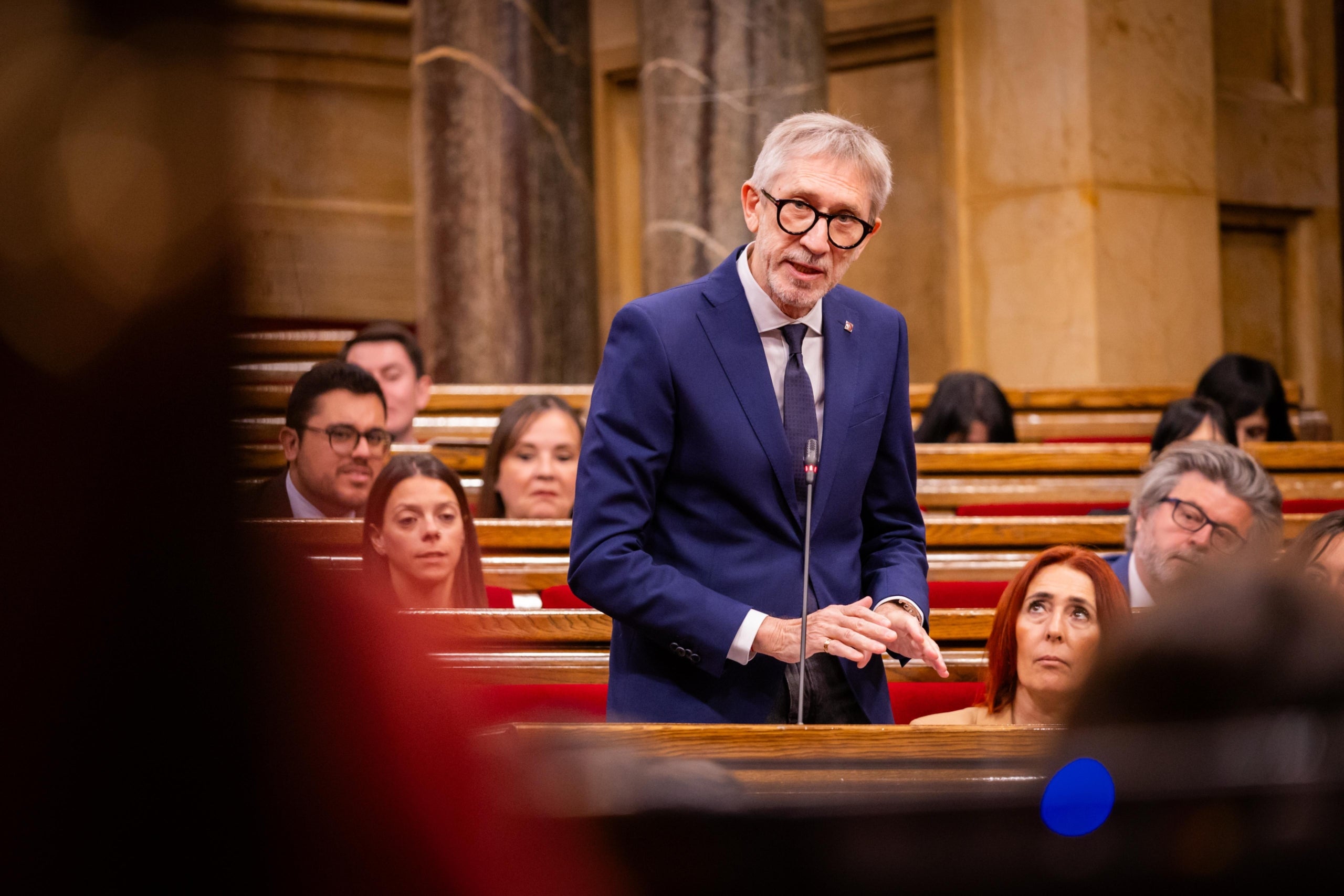 El diputat de Junts Agustí Colomines durant la intervenció / Núria Martínez / Junts