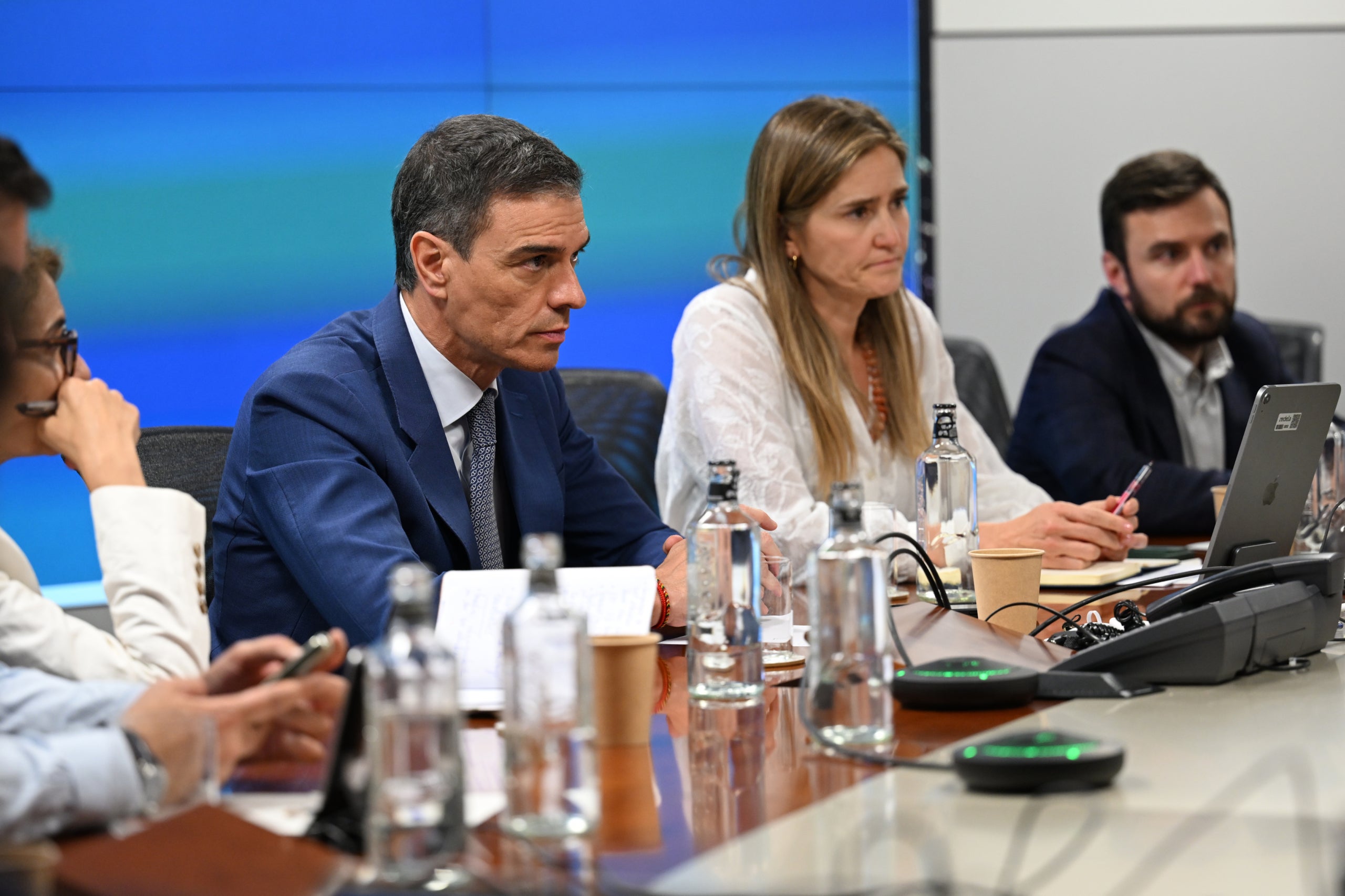 Sánchez i Aagesen en una reunió amb la presidenta de Red Eléctrica, Beatriz Corredor / ACN