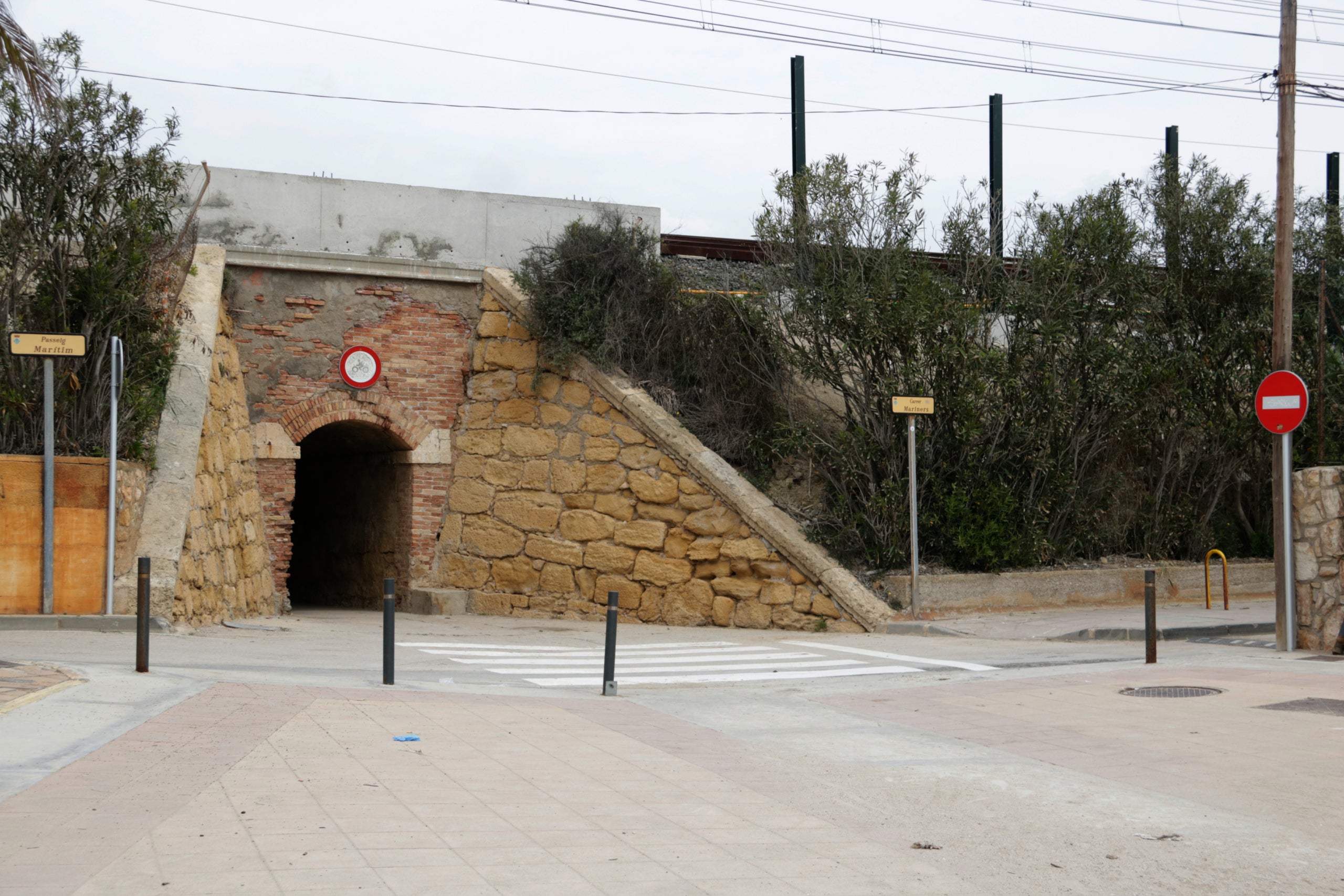 Zona del passeig de Roda de Berà on un home ha estat apunyalat / ACN