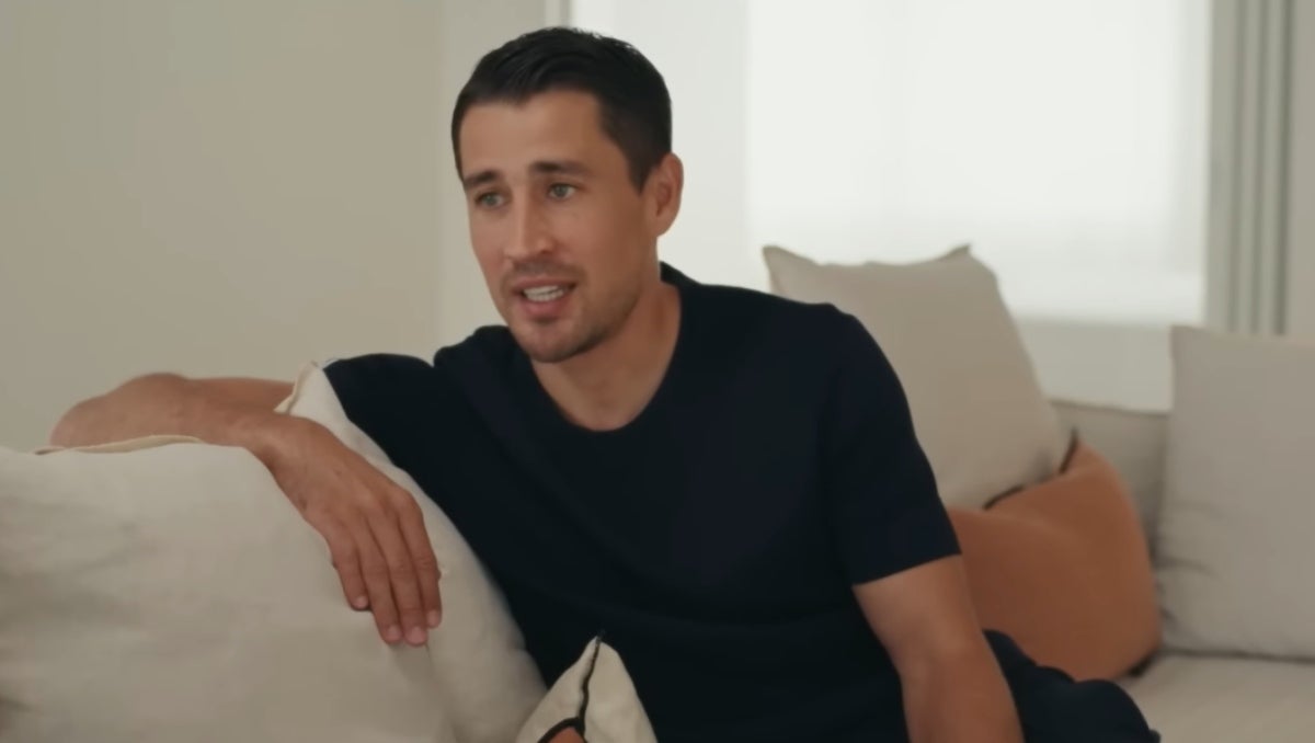 Bojan Krkić abre las puertas de su piso en Barcelona y reflexiona sobre la fama _ 3Cat