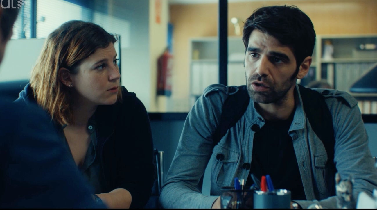 David Verdaguer i Ángela Cervantes protagonitzen la nova sèrie de crònica negra 'El mal invisible' | 3Cat