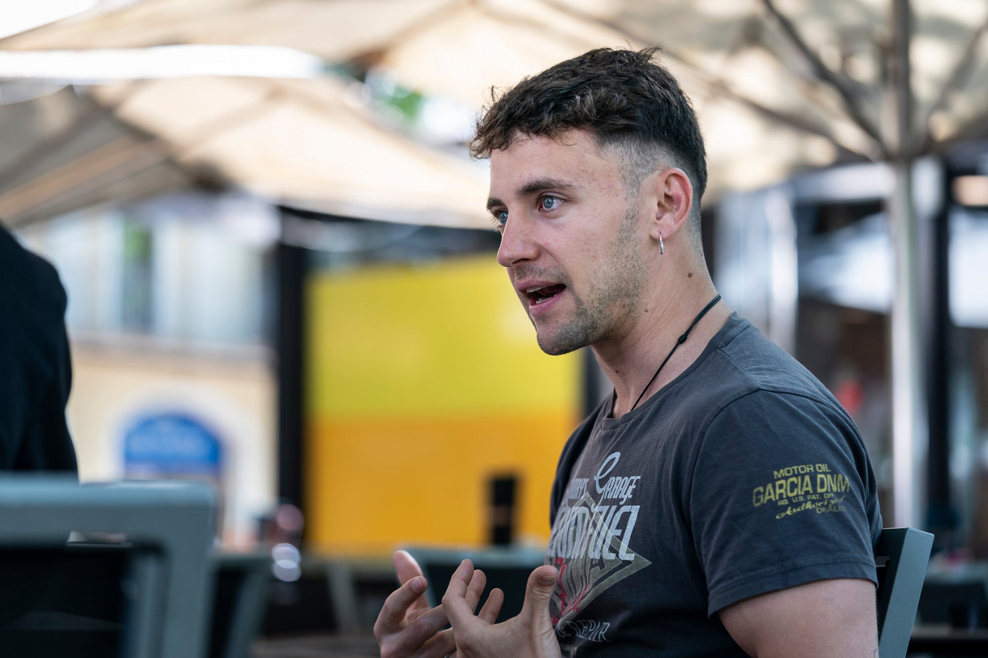 Joan Casu, DJ, més conegut com a K-ZU. Girona 25.04.2025 / Mireia Comas