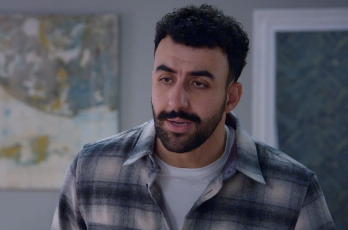 El Karim esbronca la Naiara per no haver-li explicat la seva història amb el Ferni _ 3Cat