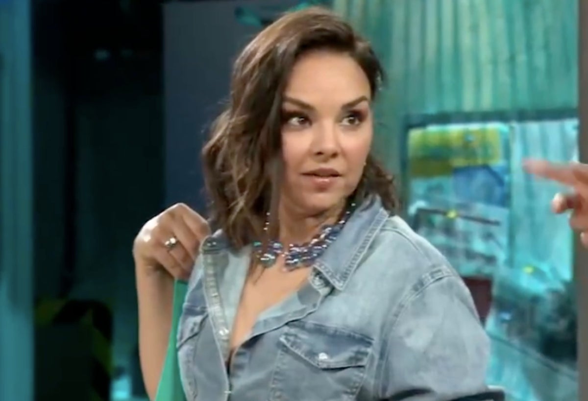 La resposta feta amb ChatGPT de Chenoa sobre les preguntes clàssiques de 'La Revuelta'