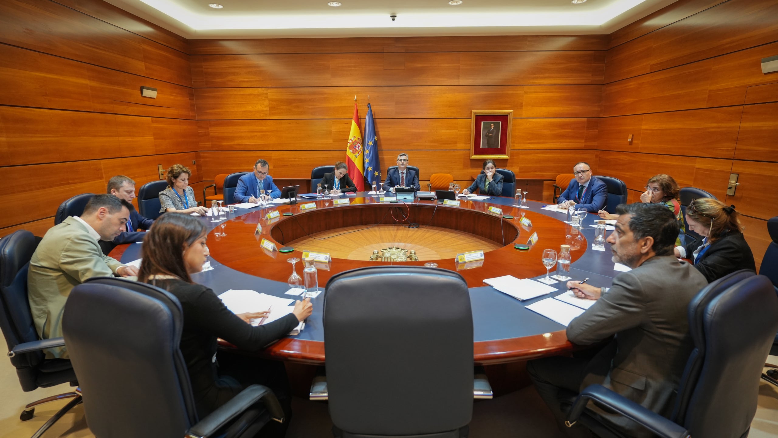 Reunió del comitè de situació del govern espanyol sobre l'apagada, presidida per Bolaños / ACN