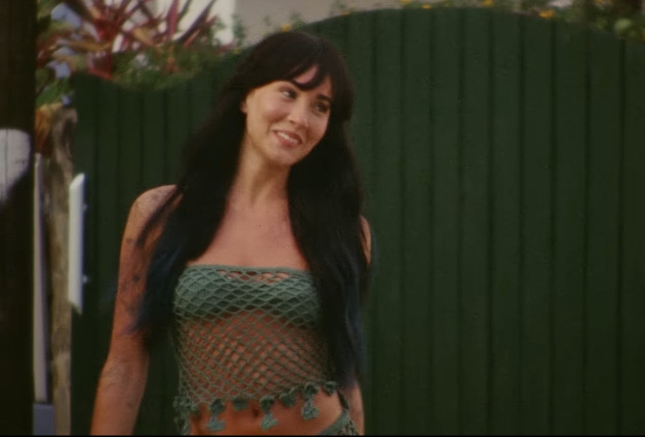 Aquesta és la lletra i el videoclip de '6 de febrero' la nova cançó d'Aitana _ YouTube