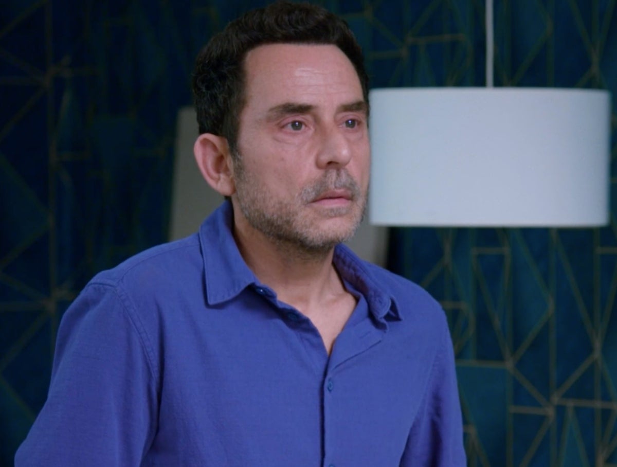 Francesc se enfrenta a Miqui después de descubrir su infidelidad con Sílvia _ 3Cat