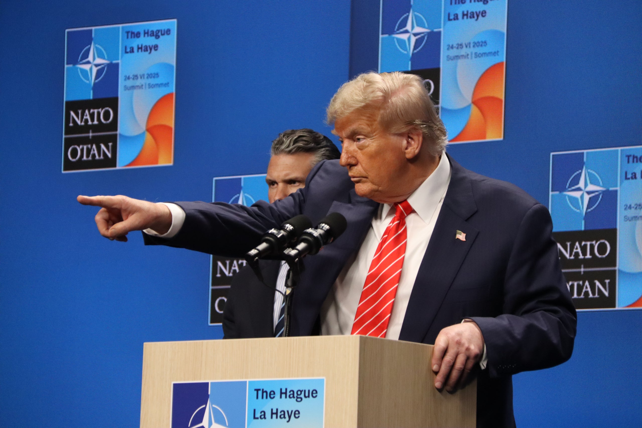 El president dels Estats Units, Donald Trump, durant la roda de premsa posterior a la cimera de l'OTAN a la Haia, durant la qual va amenaçar Espanya amb més aranzels perquè es nega a destinar el 5% del PIB a defensa / ACN