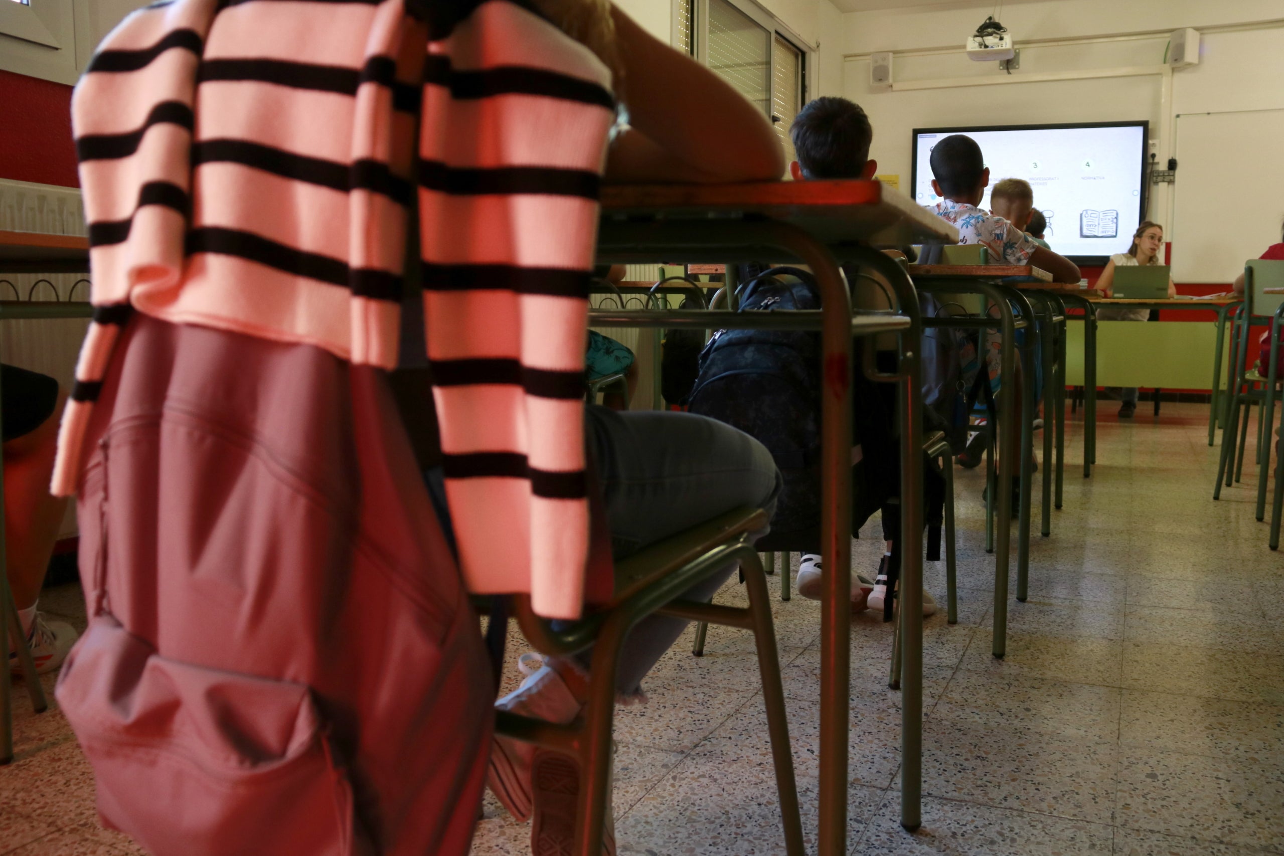 Alumnos de 1º de ESO en una clase el primer día de curso en el INS Terres de Ponent de Mollerussa / Anna Berga (ACN)