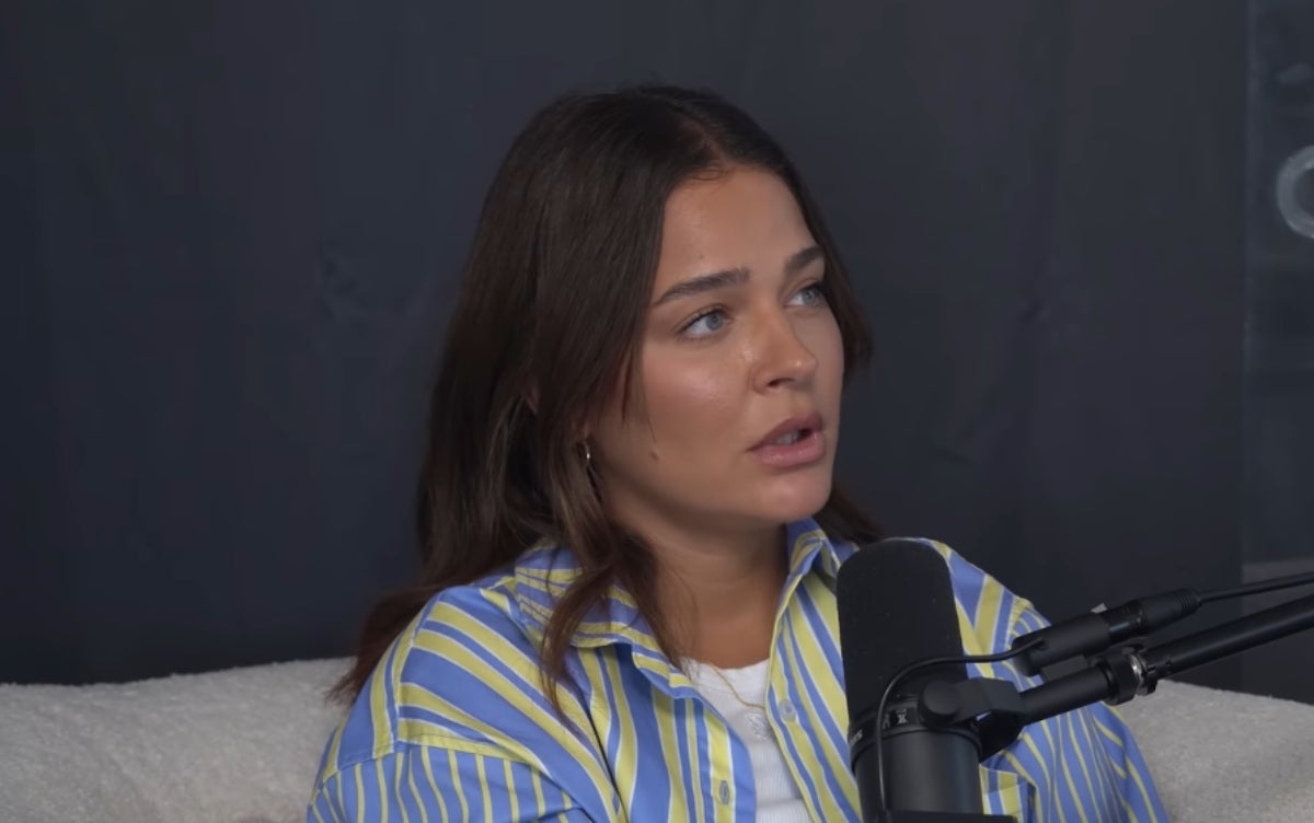 Laura Escanes confessa que no va voler explicar el seu avortament a la seva mare | YouTube