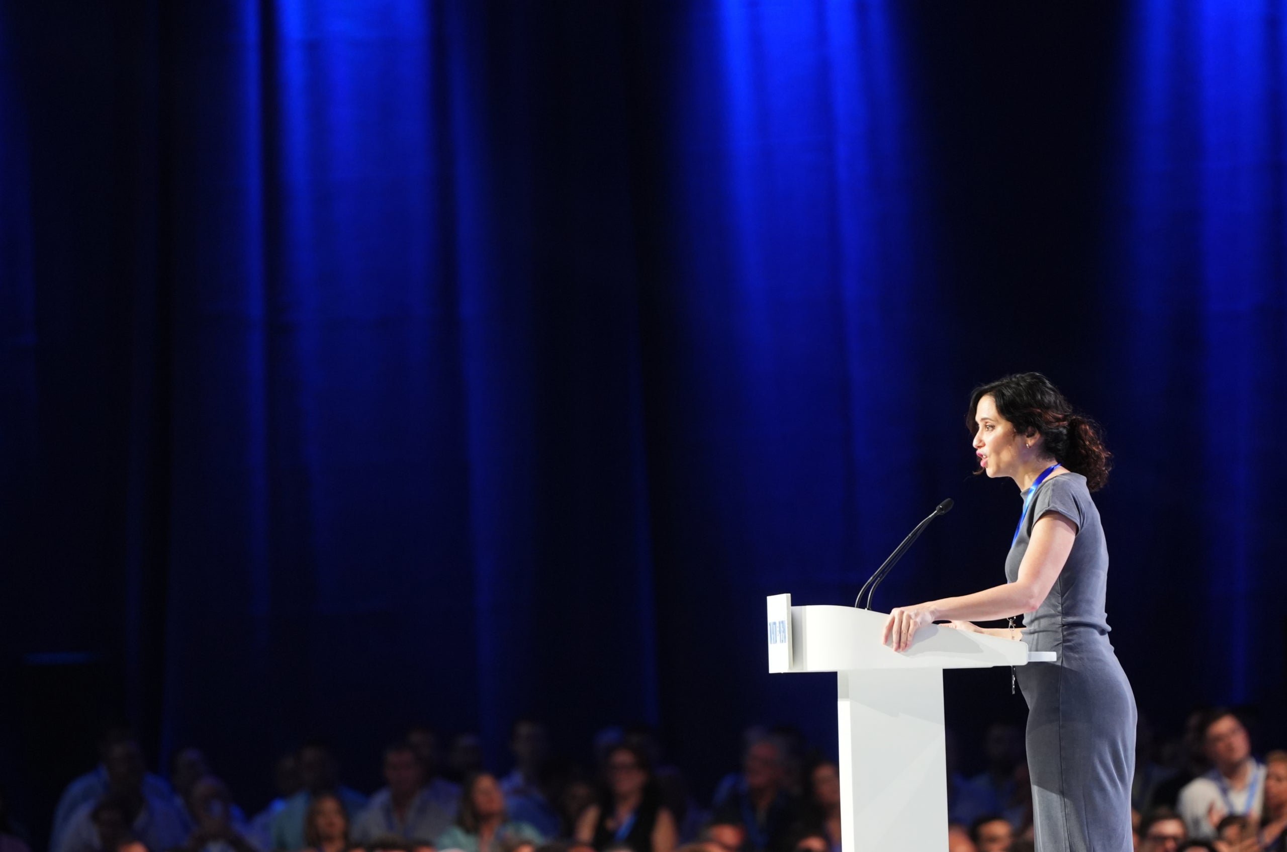 La presidenta de la Comunitat de Madrid, Isabel Díaz Ayuso, durant el congrés del PP / ACN