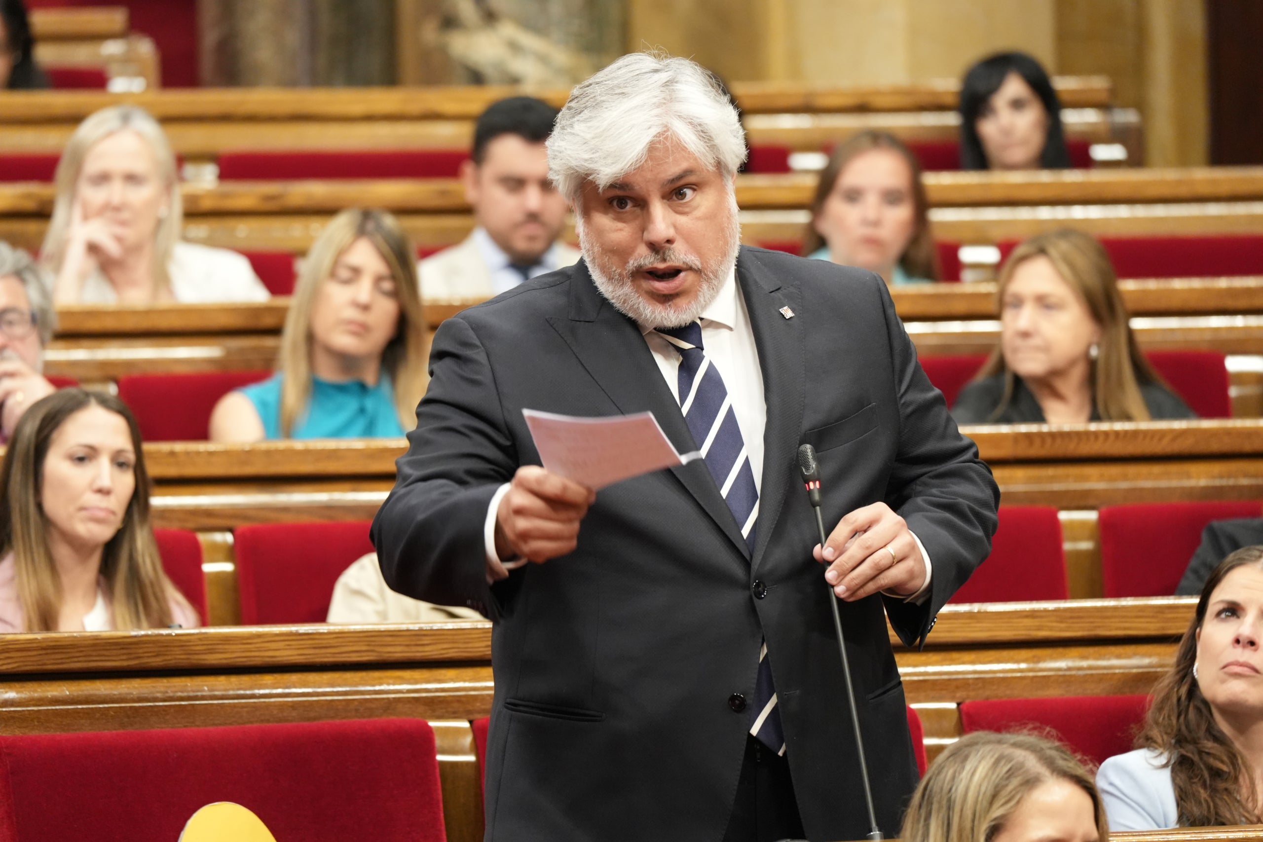 Albert Batet, en su turno en la sesión de control de este martes/Marta Sierra/ACN