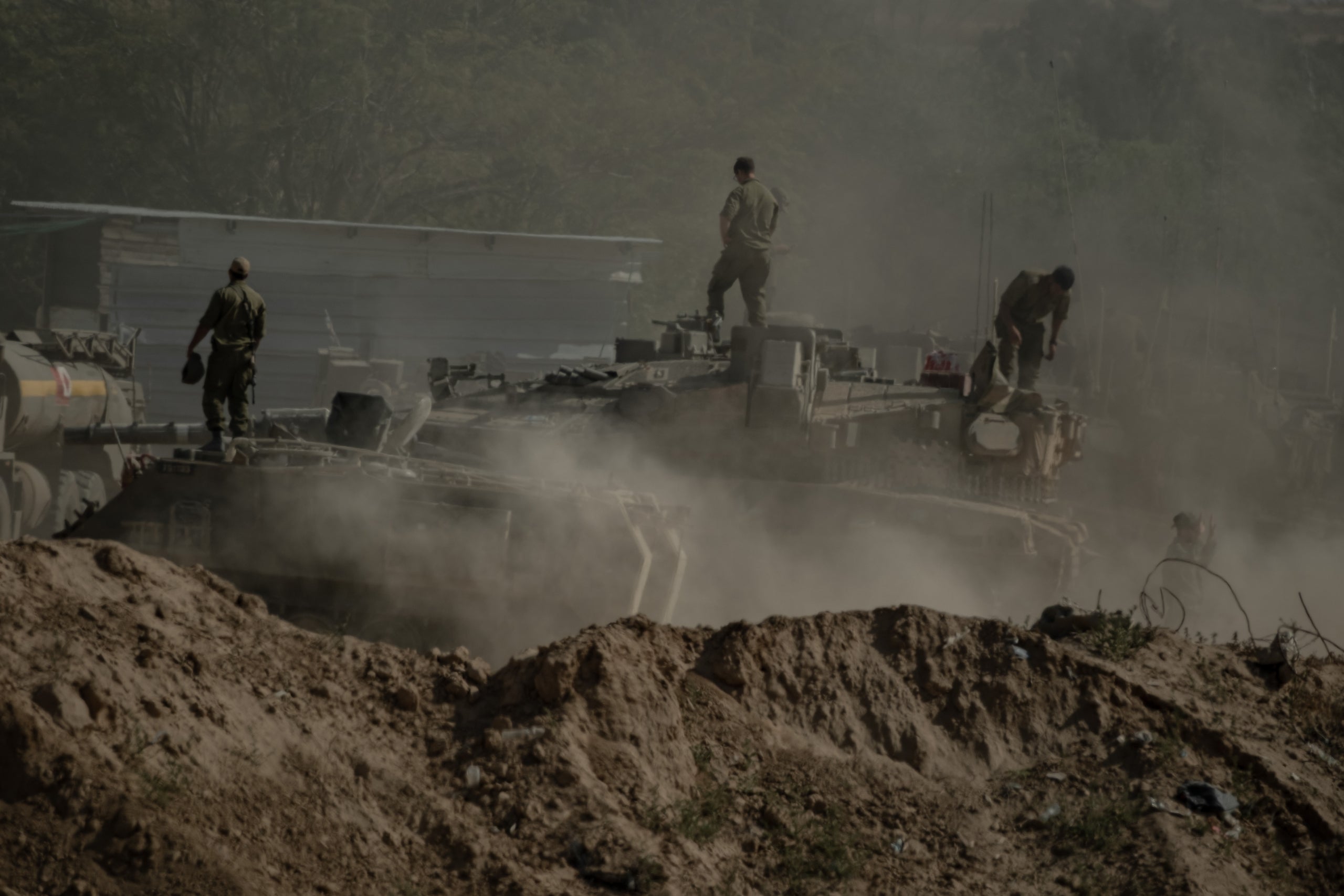 Soldats israelians sobre un tanc | Europa Press/Contacto/Gaby Schuetze