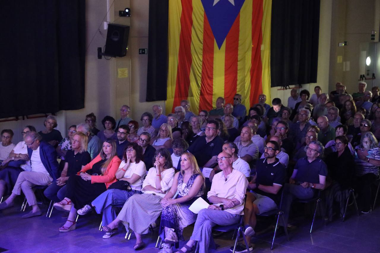 Imagen de varios representantes de la Asamblea Nacional Catalana (ANC) durante su asamblea general ordinaria / ANC