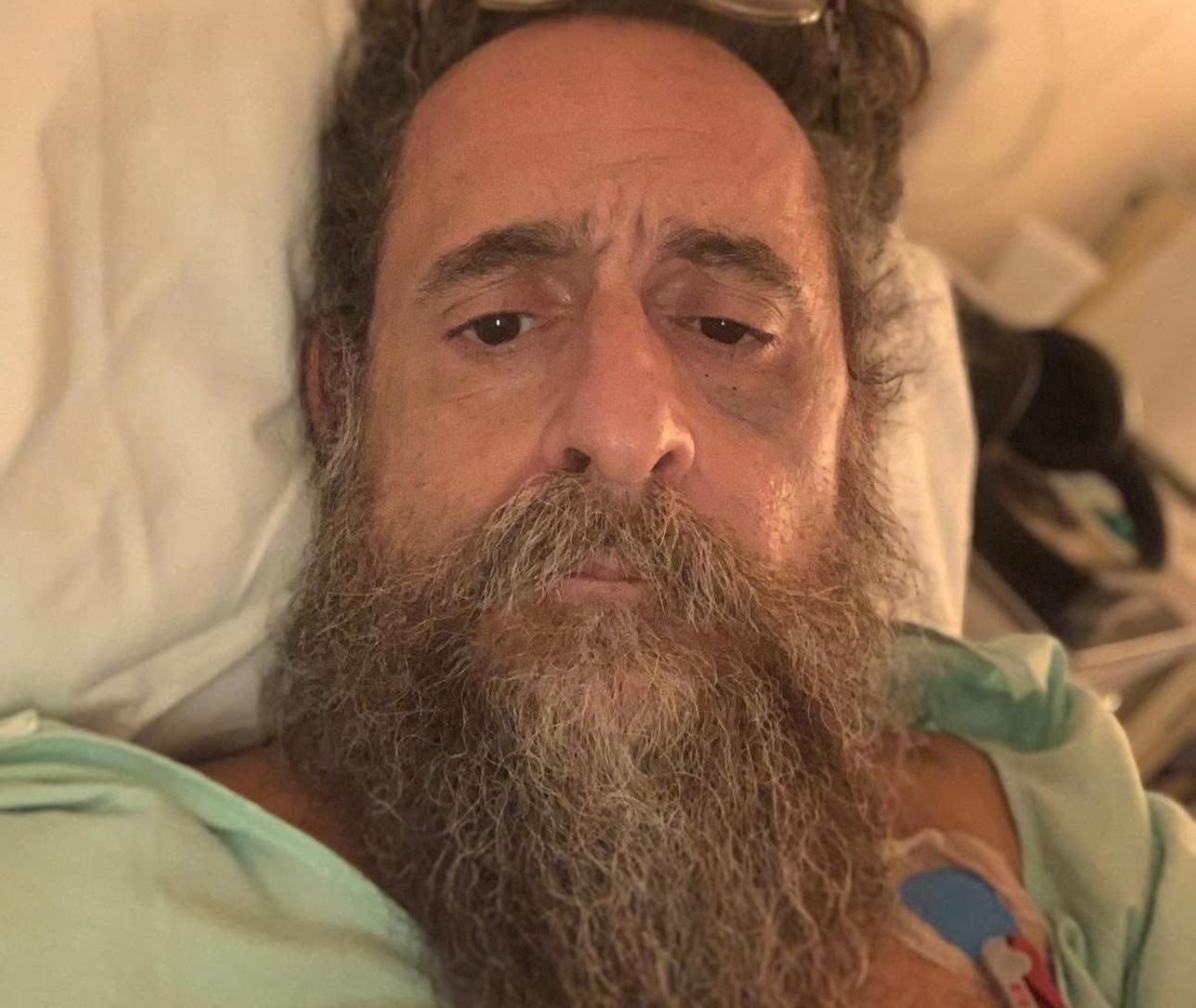 Jesús Lozano sufre un paro cardiorrespiratorio sobre el escenario - Facebook