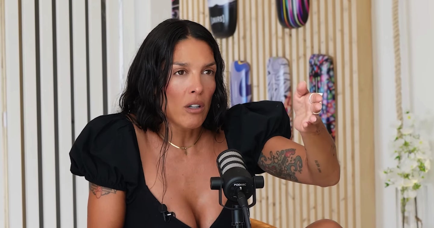 Lorena Castell parla del fill en una entrevista molt completa - Youtube