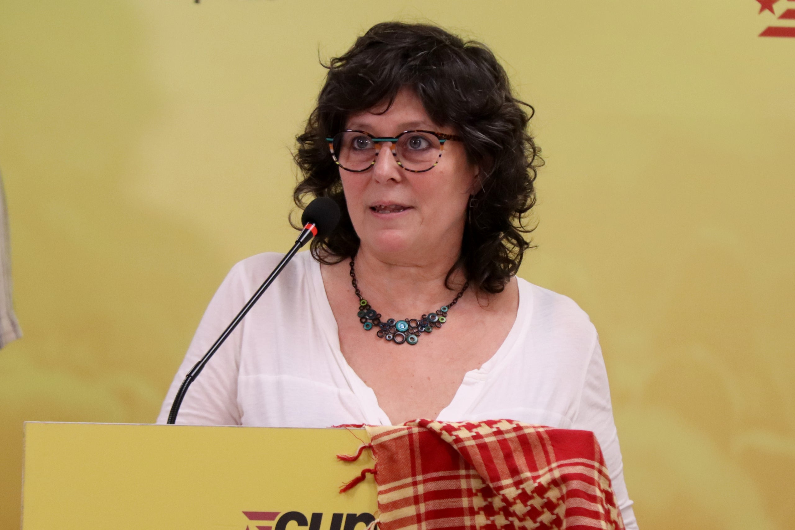 La diputada de la CUP Pilar Castillejo, en roda de premsa / ACN