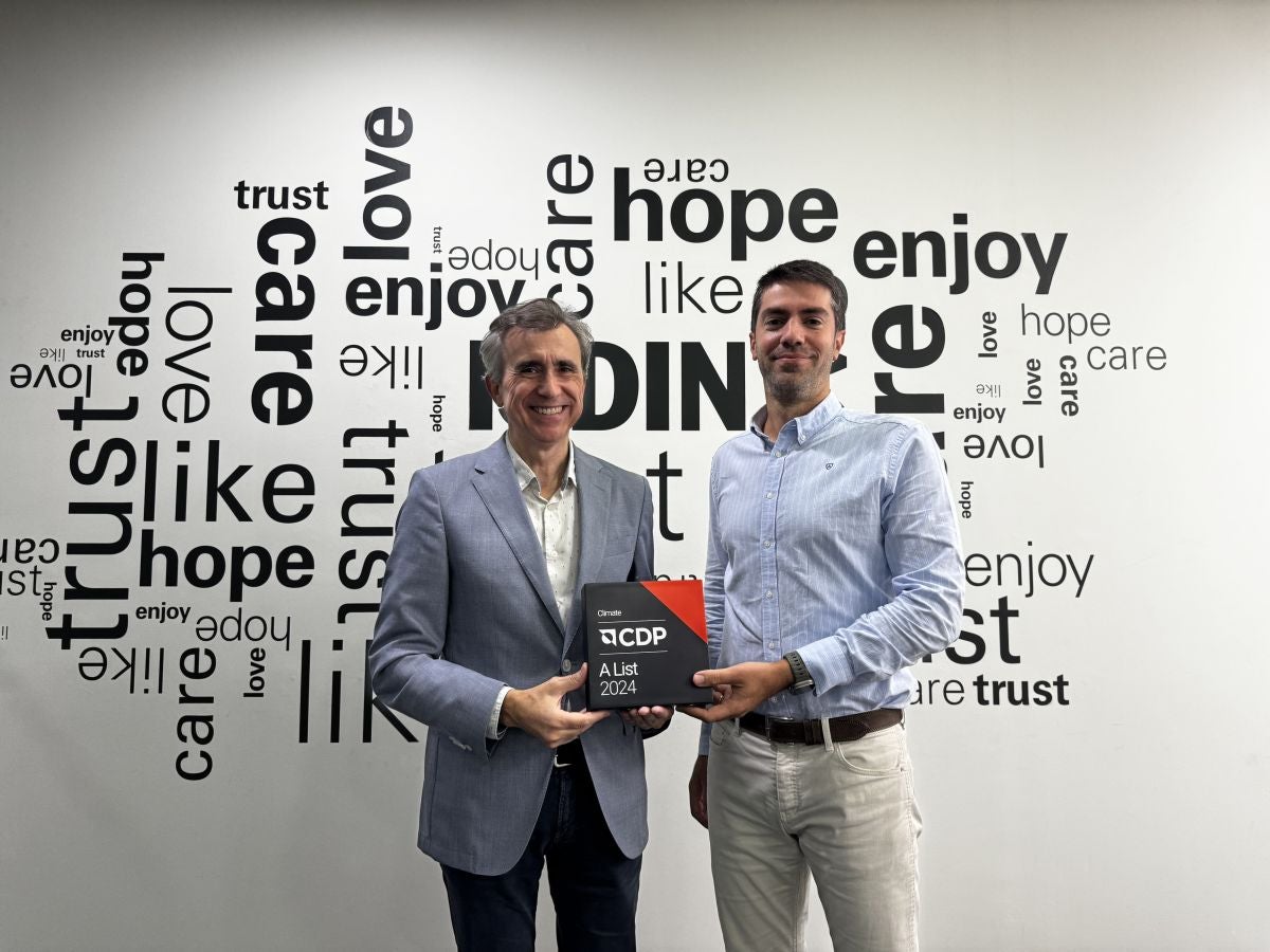 Juan Naya, CEO de ISDIN, i Ferran Miquel, responsable de ESG / Servimedia