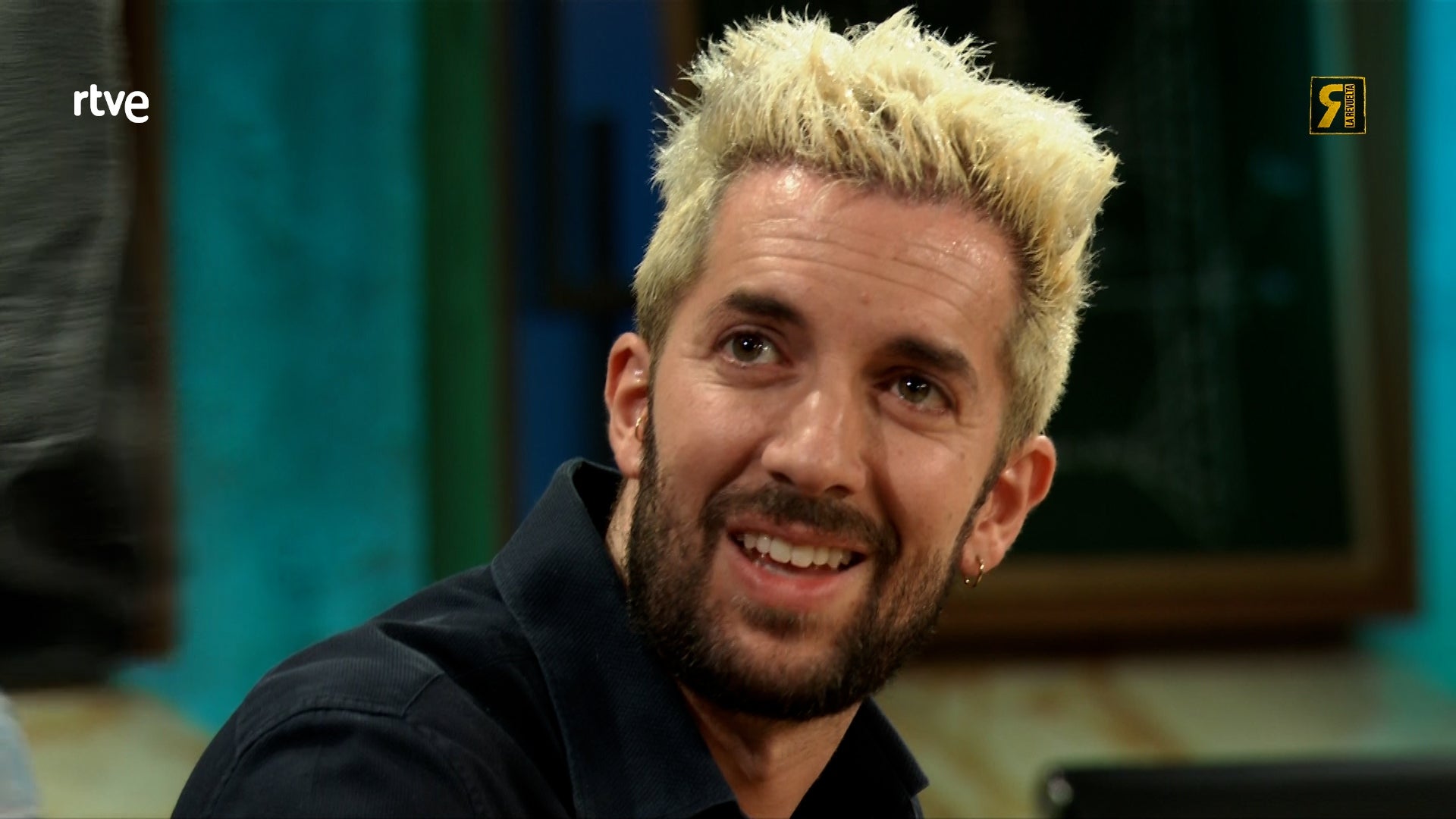 David Broncano es transforma en nedador artístic a 'La Revuelta' | RTVE