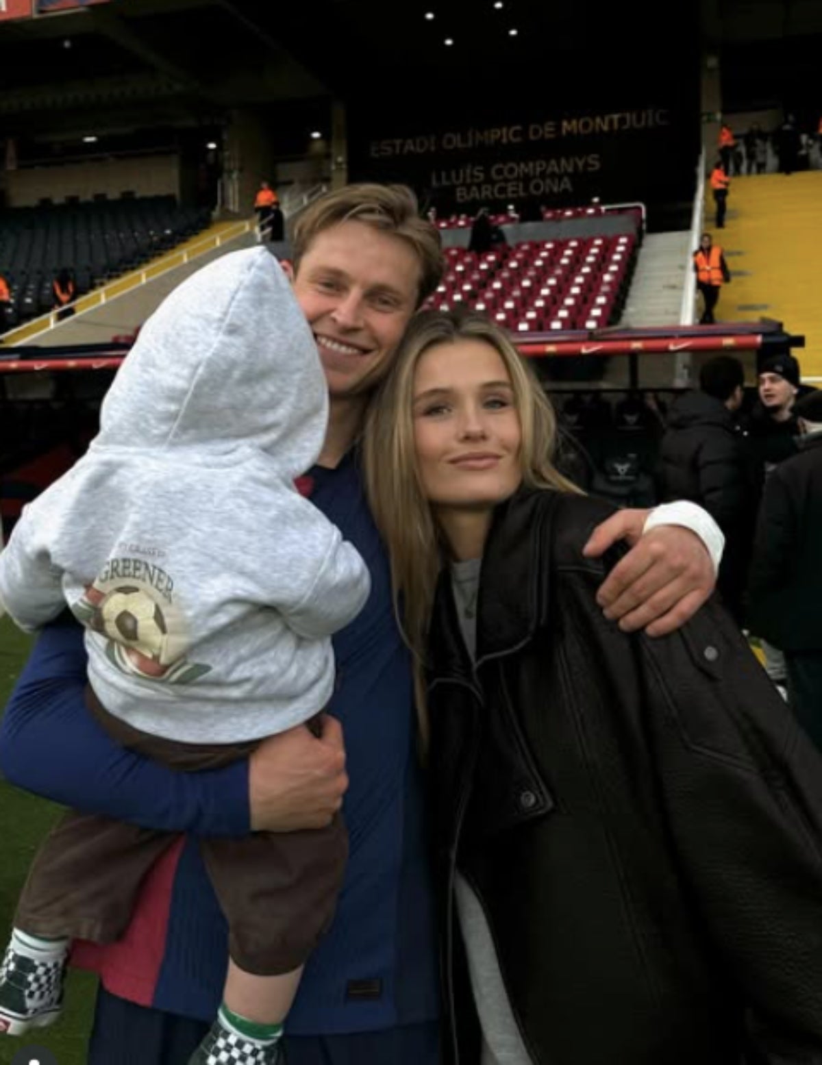 Frenkie de Jong amb la seva dona Mikky i el seu fill Miles | Instagram
