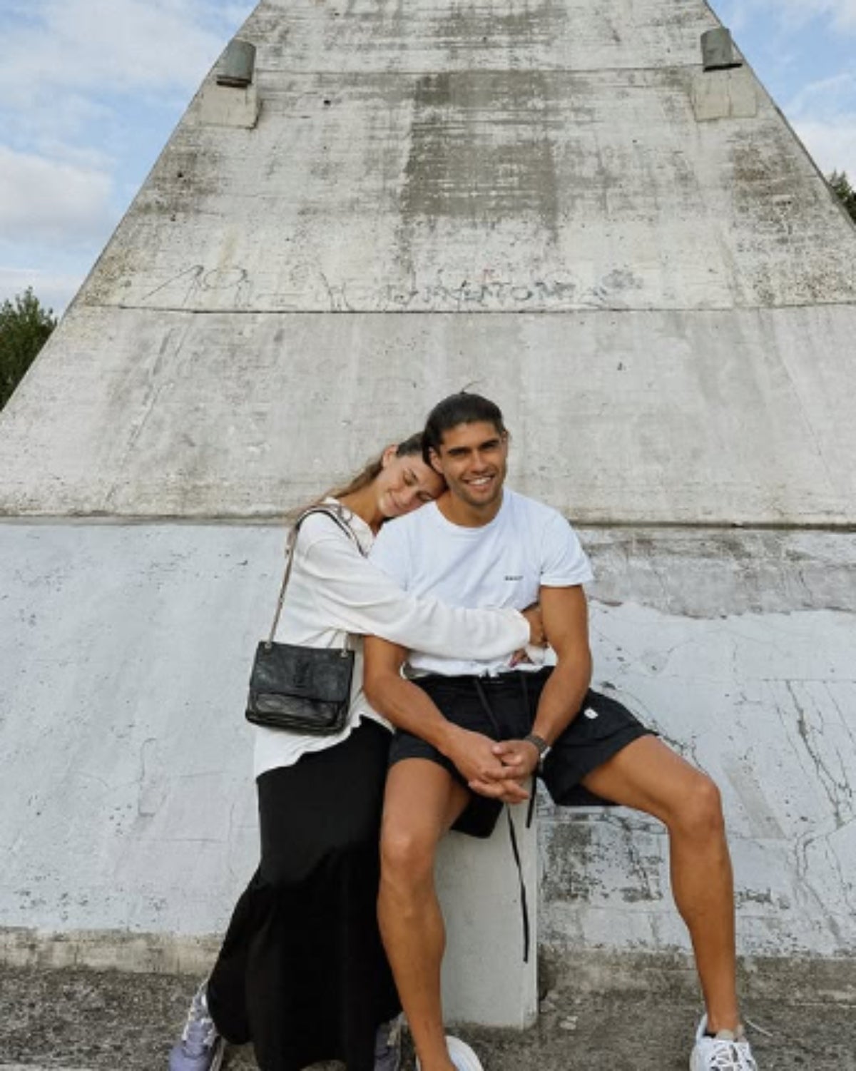 Javier Tudela, el fill de Makoke, i la seva parella Marina | Instagram