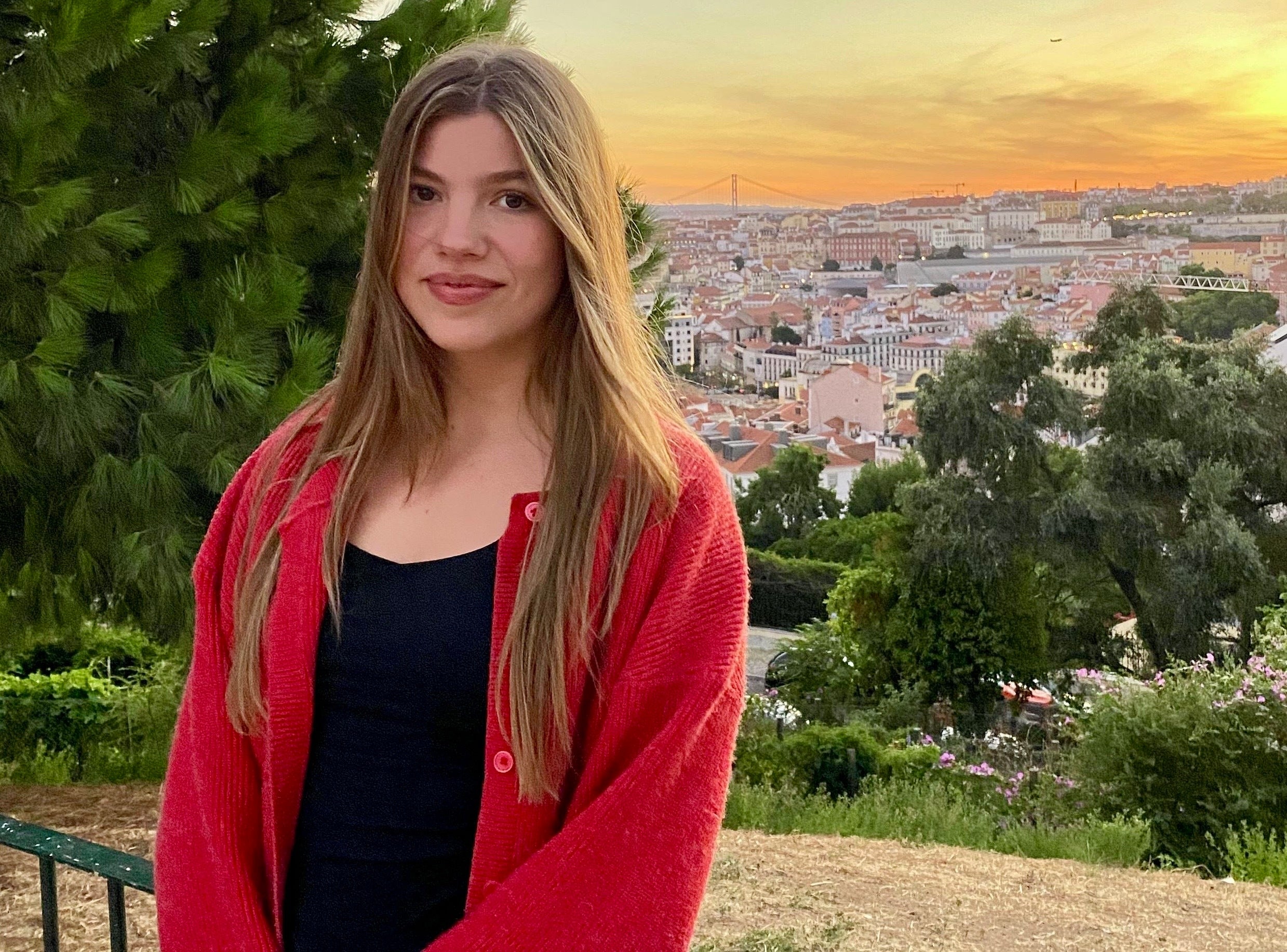 Les primeres imatges de Sofia de Borbó en la seva etapa universitària a Lisboa | Europa Press