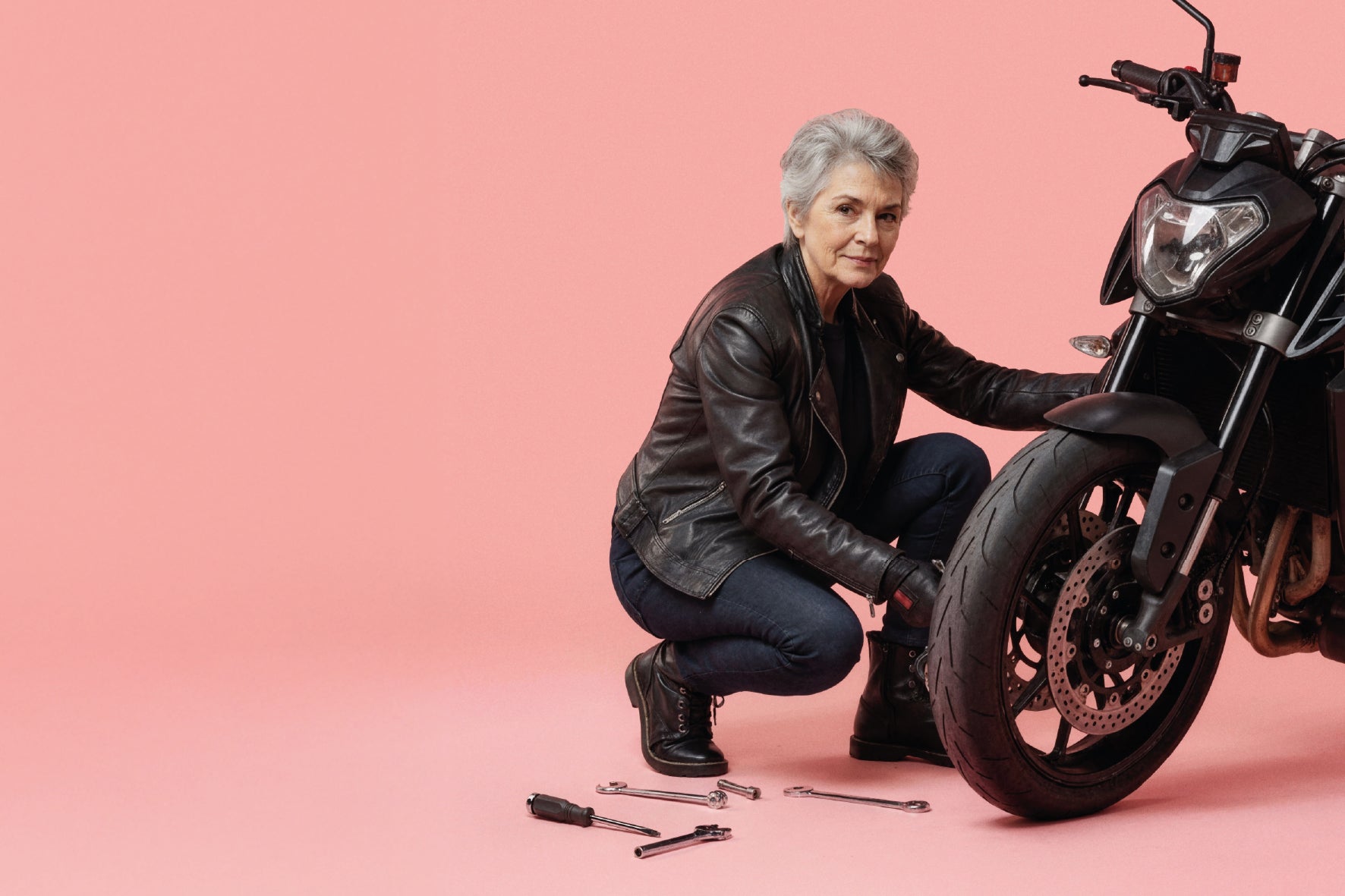 Imatge de la campanya publicitària contra l’edatisme de la Diputació de Barcelona/Imatges generades per IA

 