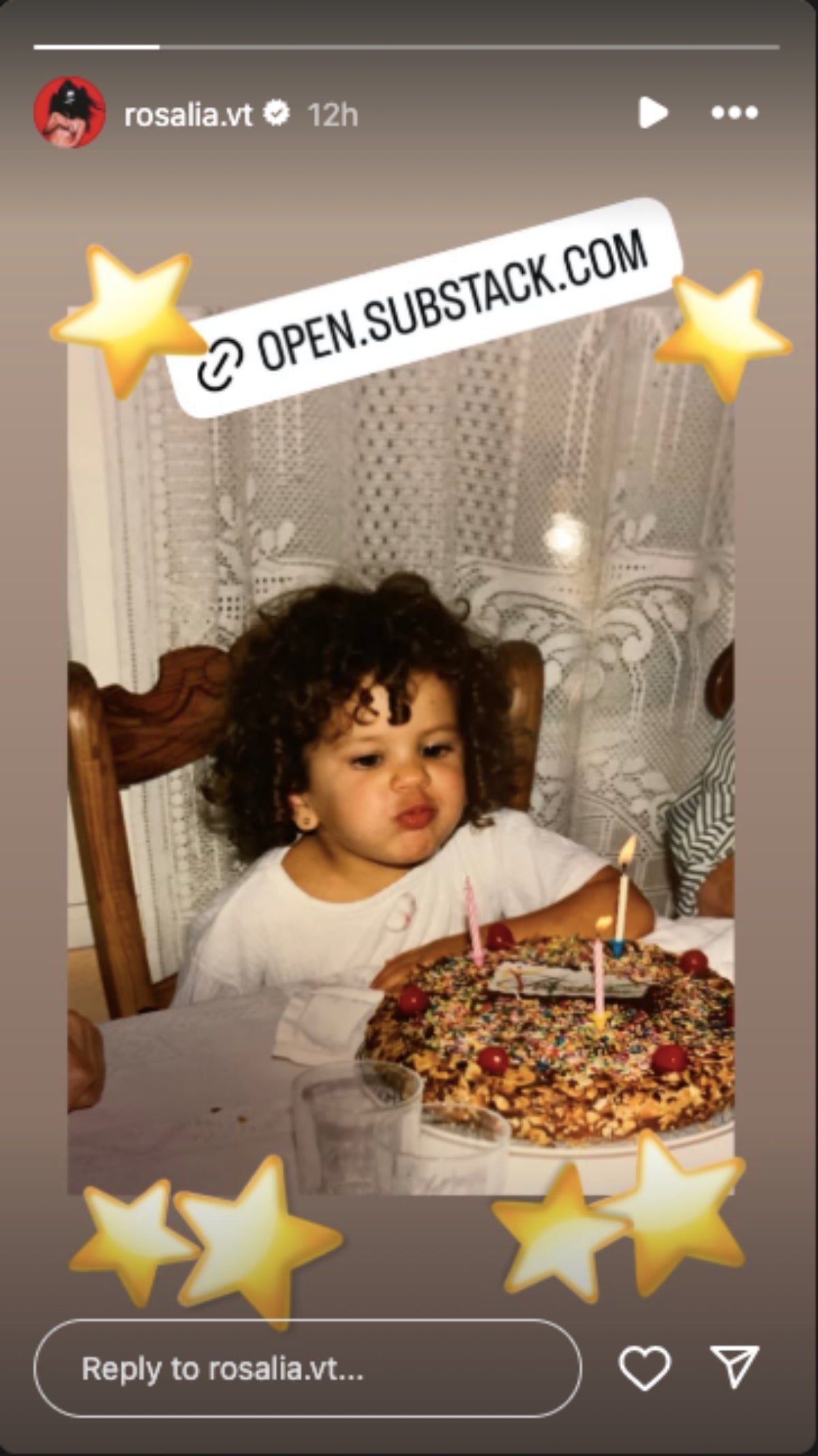 Rosalía celebra el seu 33 aniversari amb els seus seguidors | Instagram