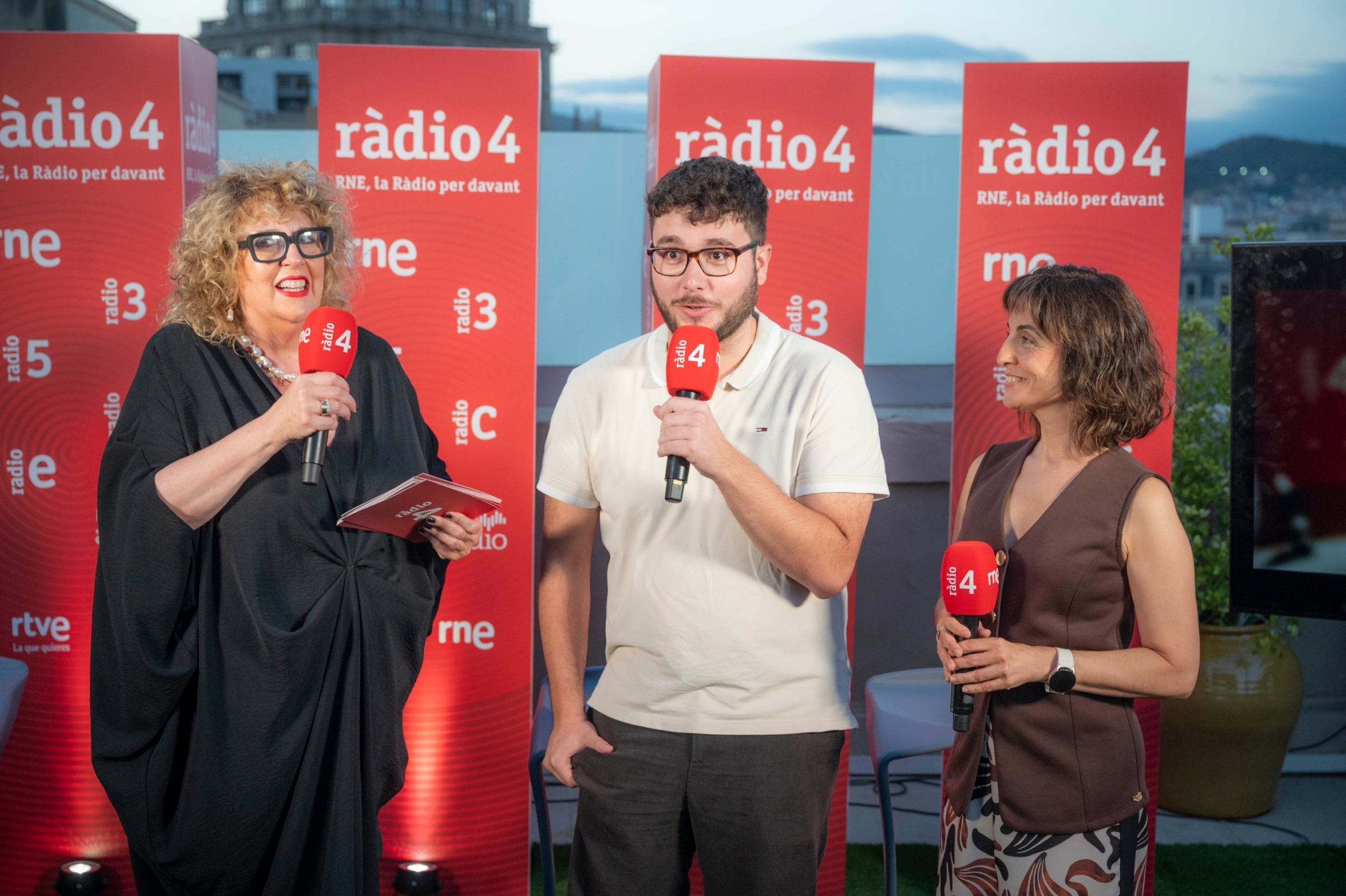 Sílvia Tarragona, Marc Margarit i M. Cruz Hernández a la presentació de la programació de Ràdio 4 | RTVE