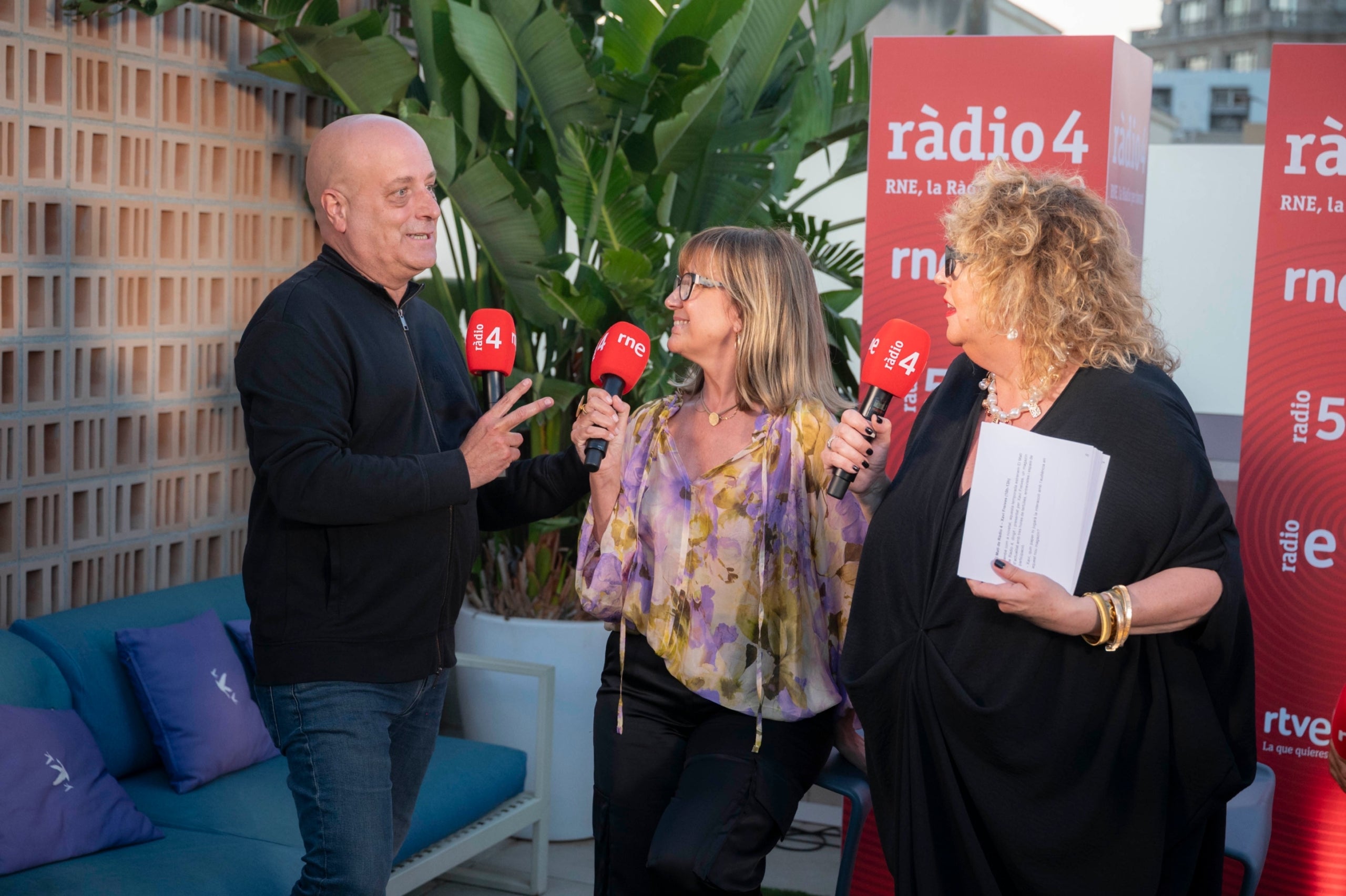  Xavi Freixes, Gemma Nierga i Sílvia Tarragona a la presentació de Ràdio 4 | RTVE