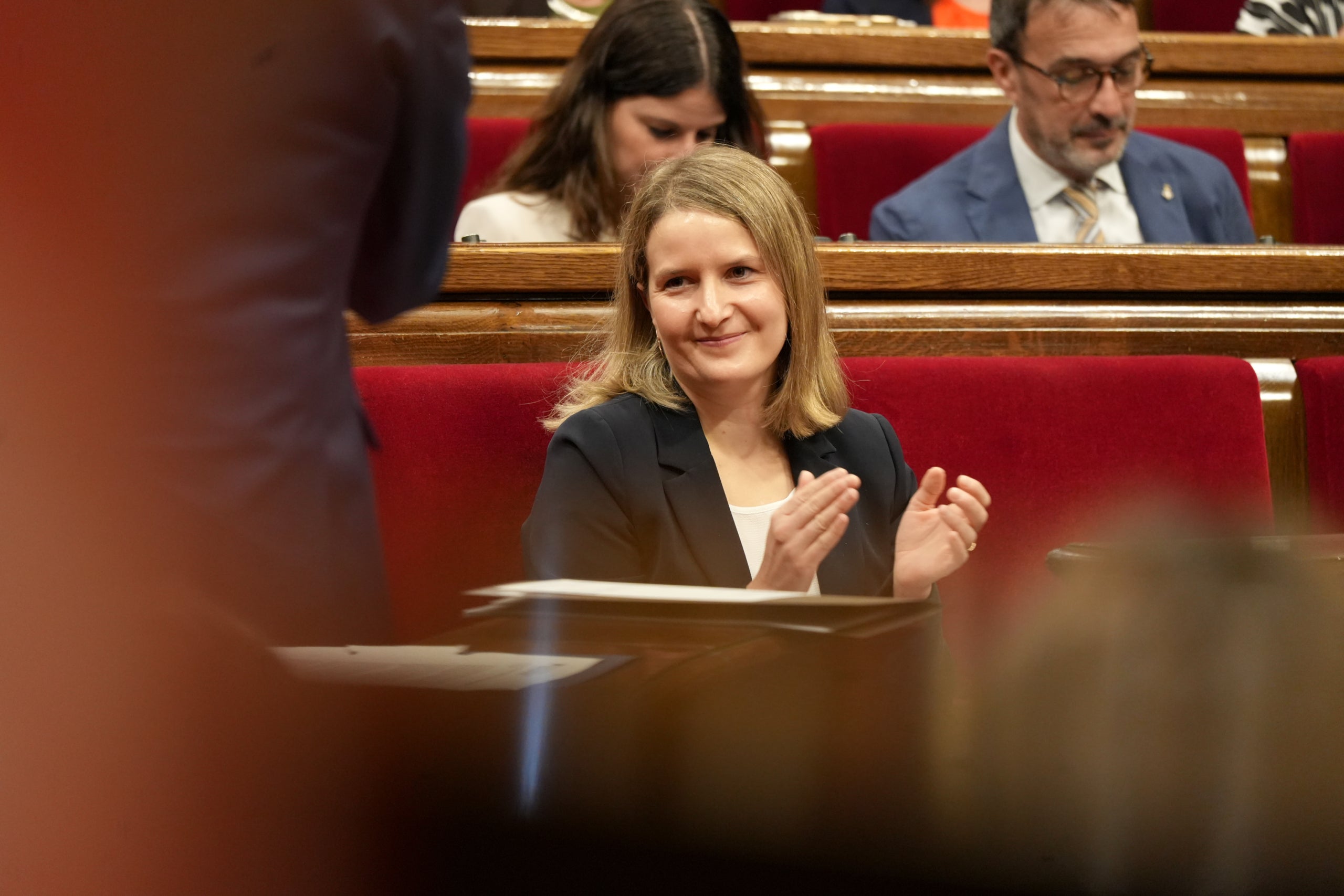 La consellera Martínez Bravo, aquest matí al Parlament/Bernat Vilaró/ACN