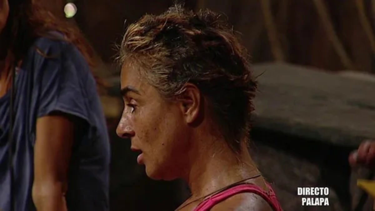Ana María Aldón va acceptar rapar-se els cabells a canvi de menjar a 'Supervivientes' | Telecinco